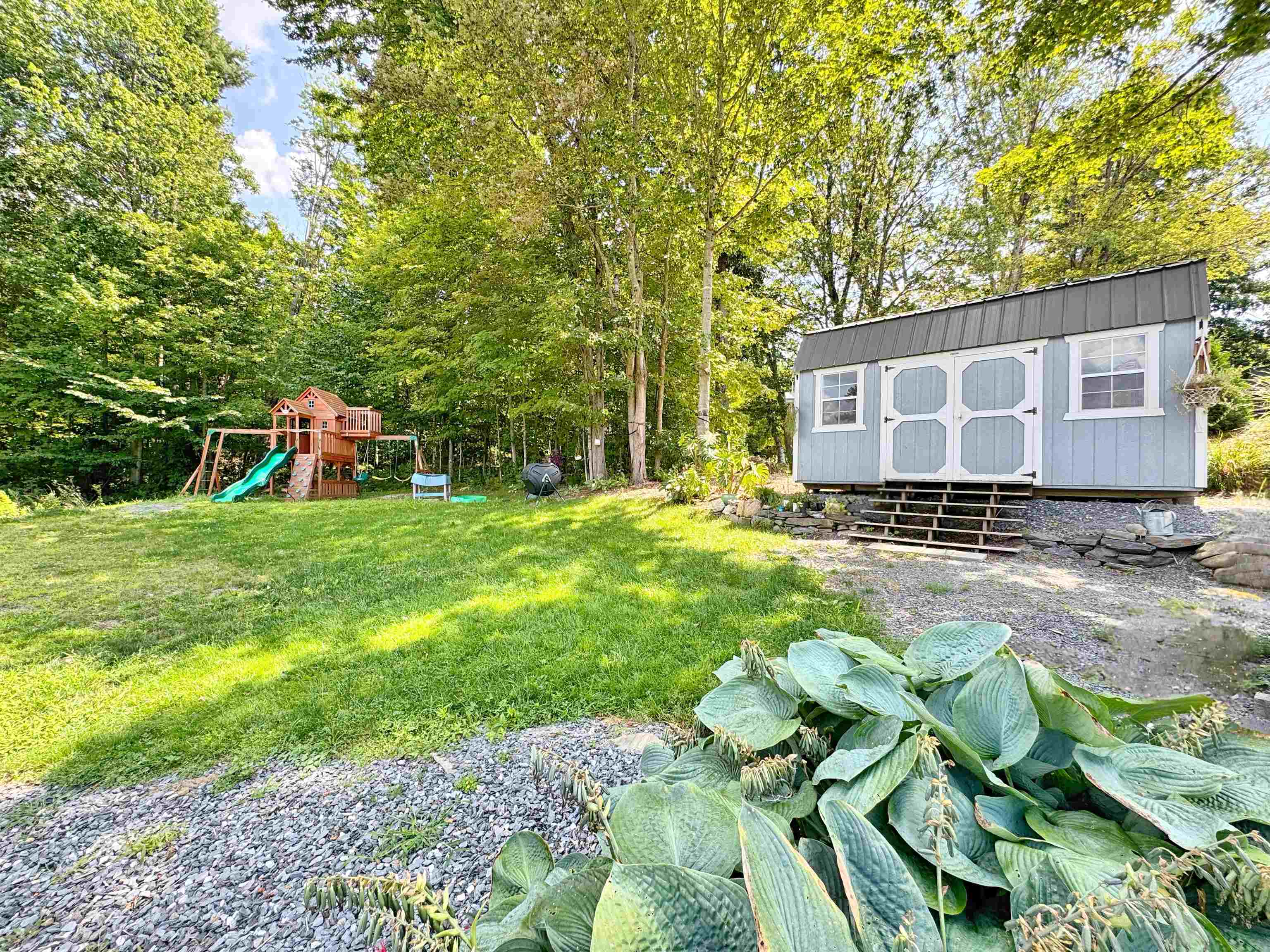 58 Bible Hill Rd, Claremont, NH 03743