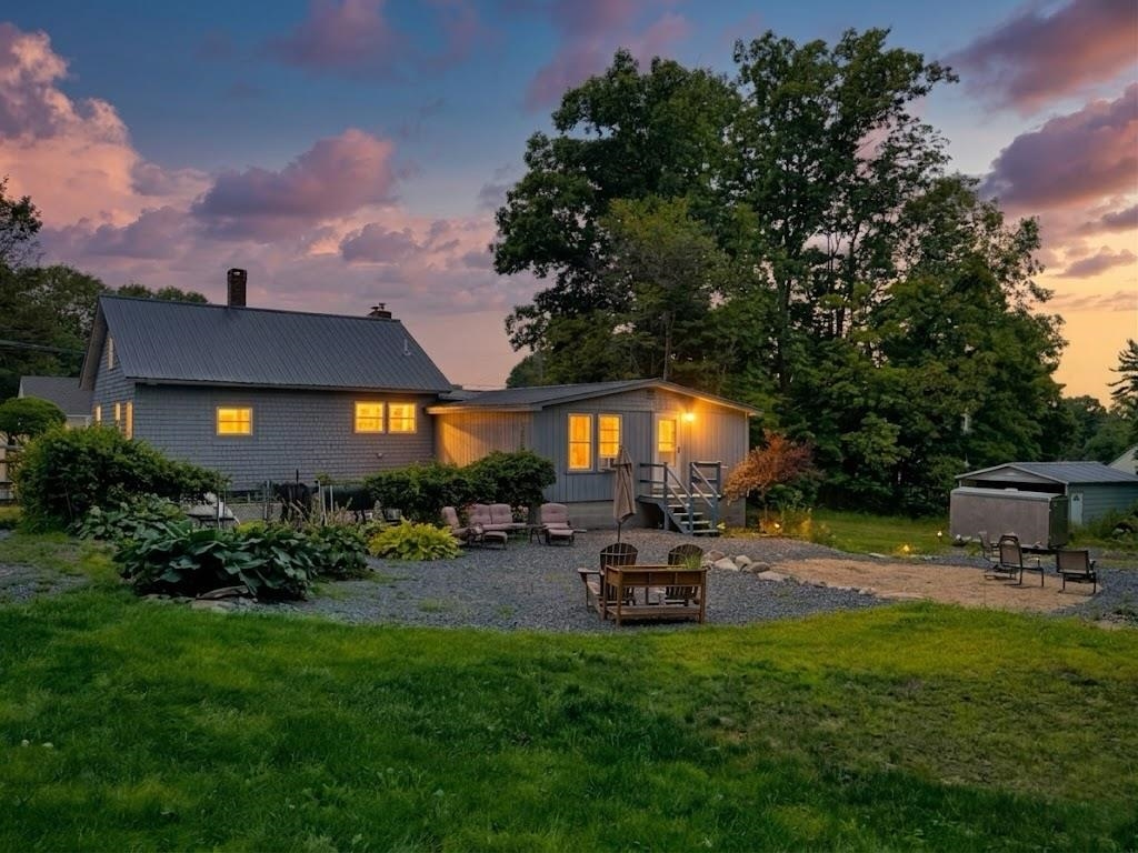 58 Bible Hill Rd, Claremont, NH 03743
