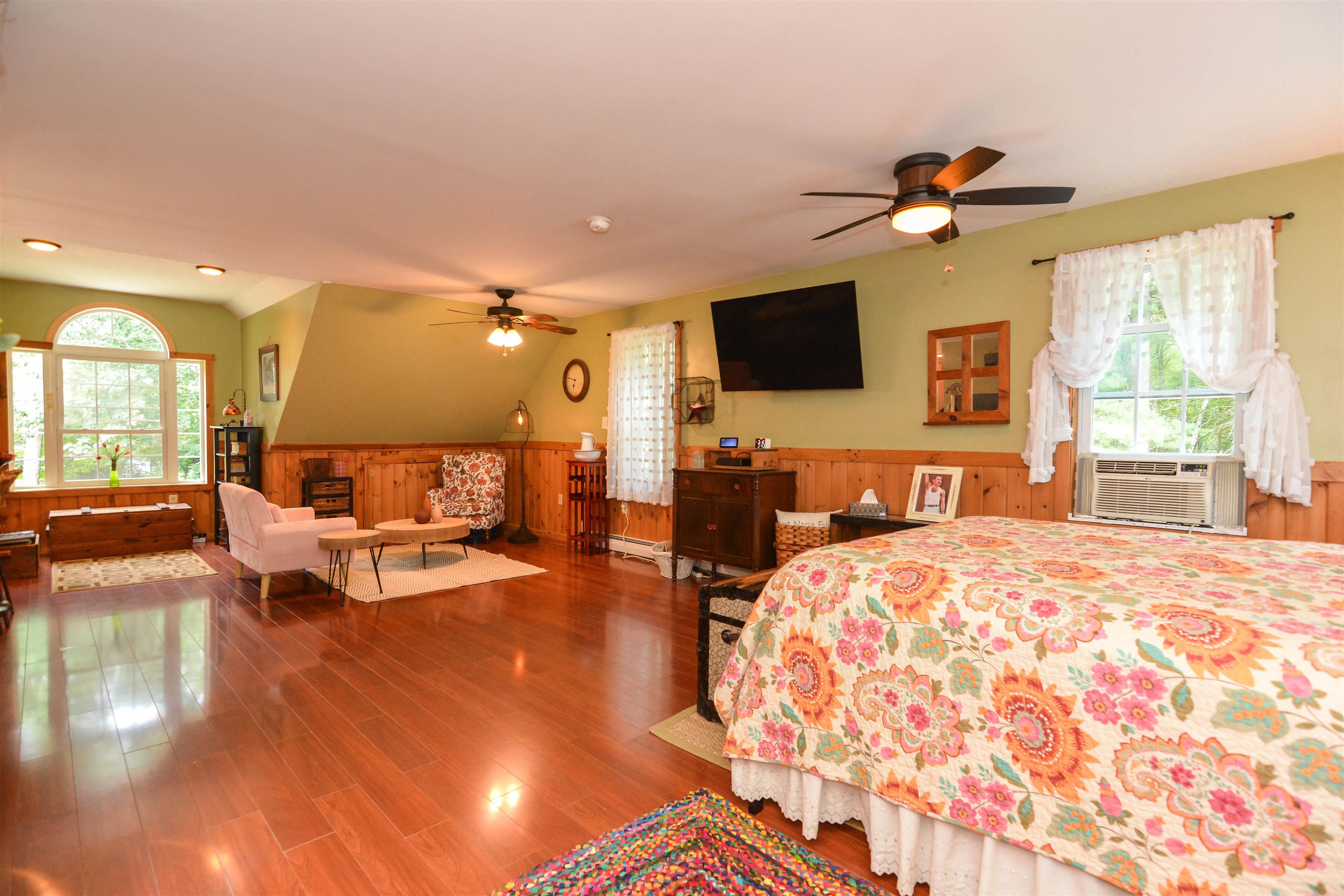 311 Rattlesnake Hill Rd, Auburn, NH 03032