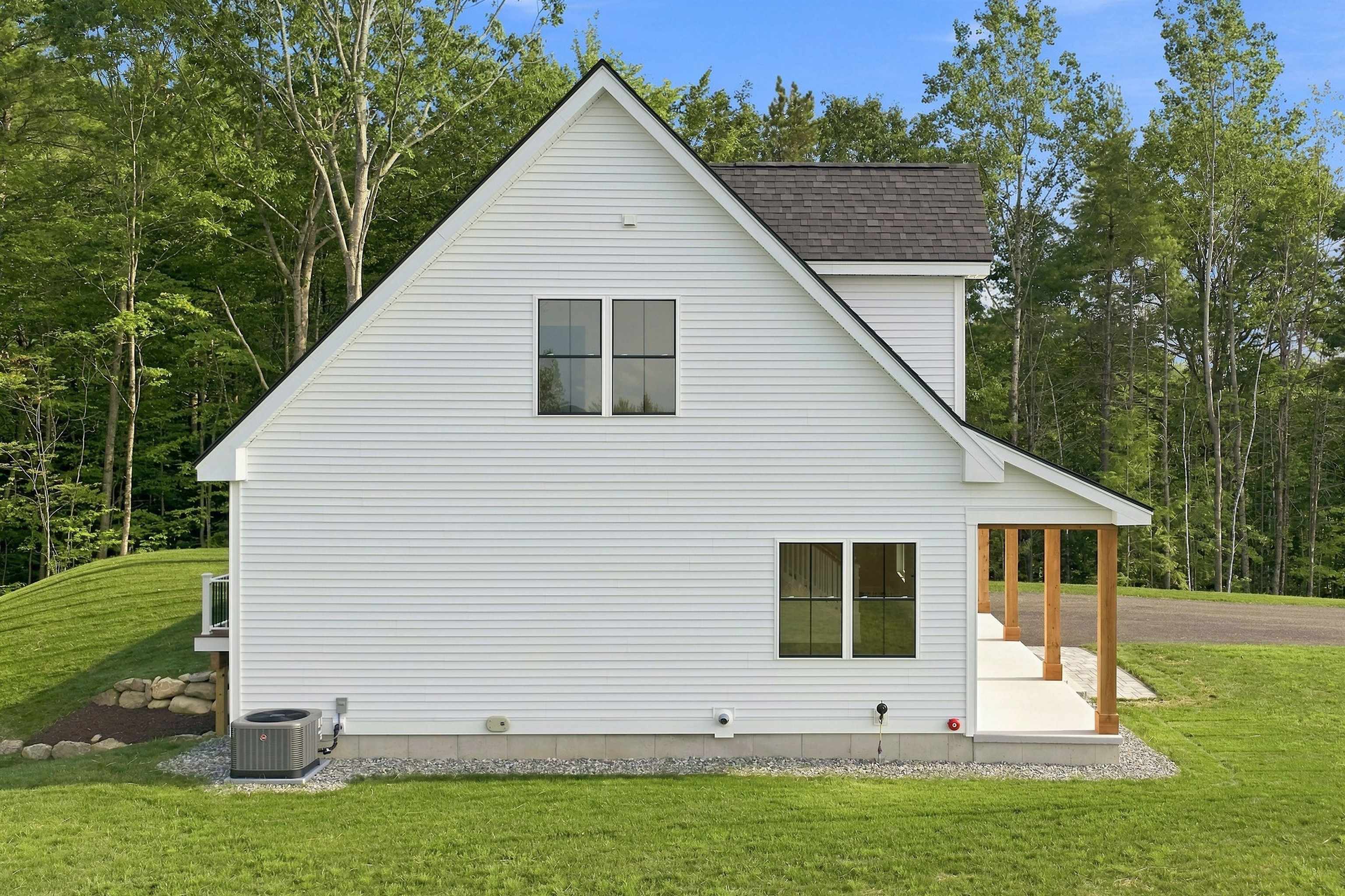 36 Grimstone Dr, Belmont, NH 03220