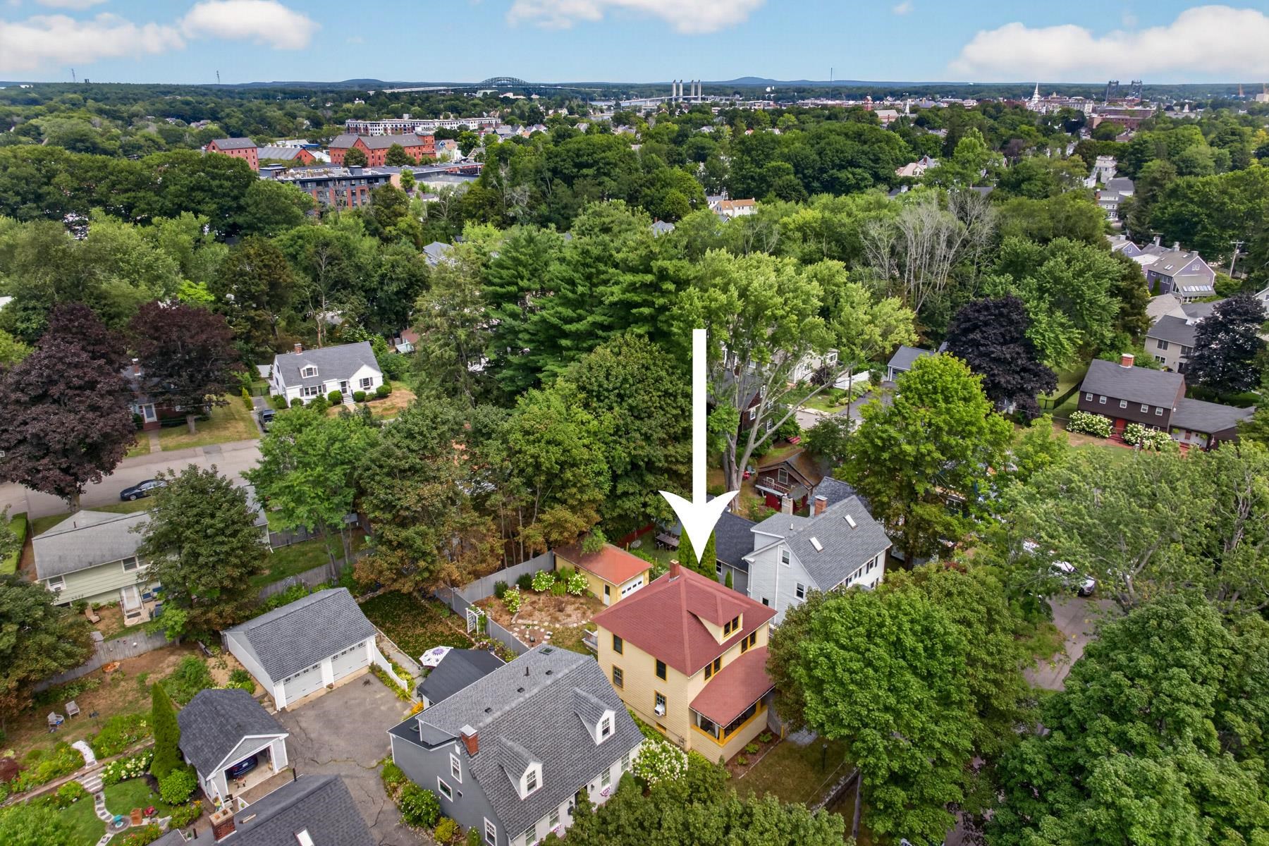 335 Thaxter Rd, Portsmouth, NH 03801