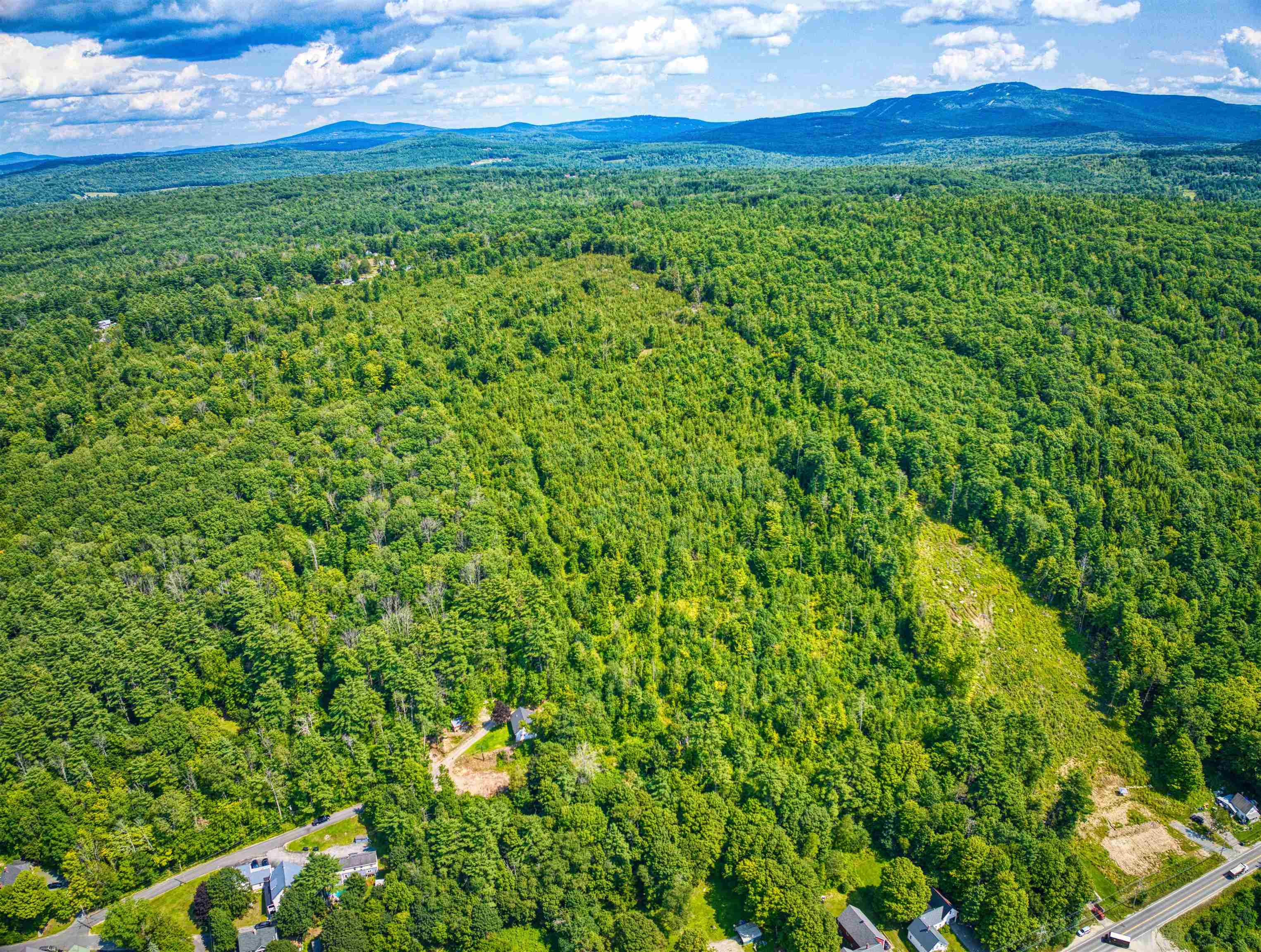 0 Hillside Dr, Newport, NH 03773