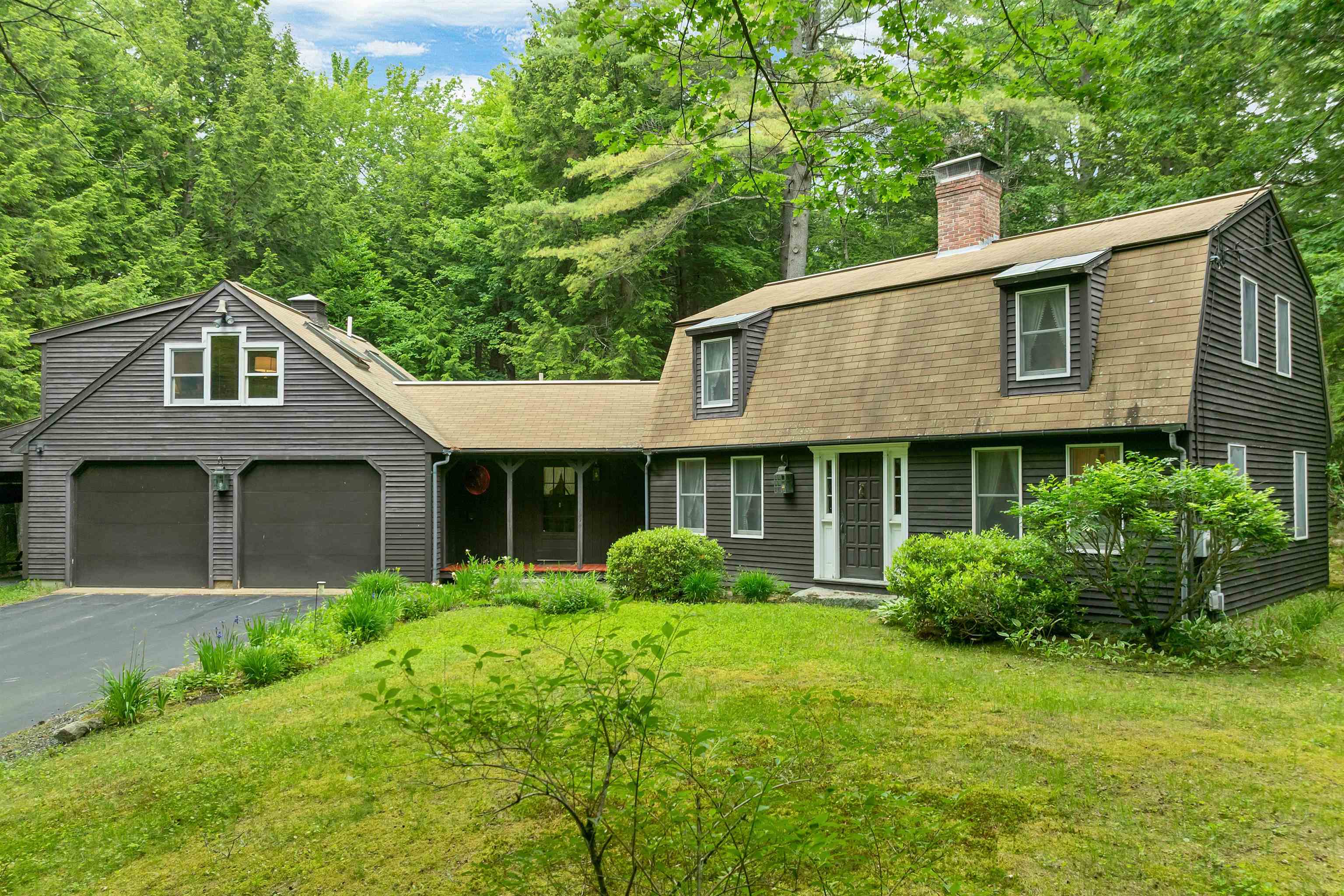 106 Cooper Rd, Hebron, NH 03241