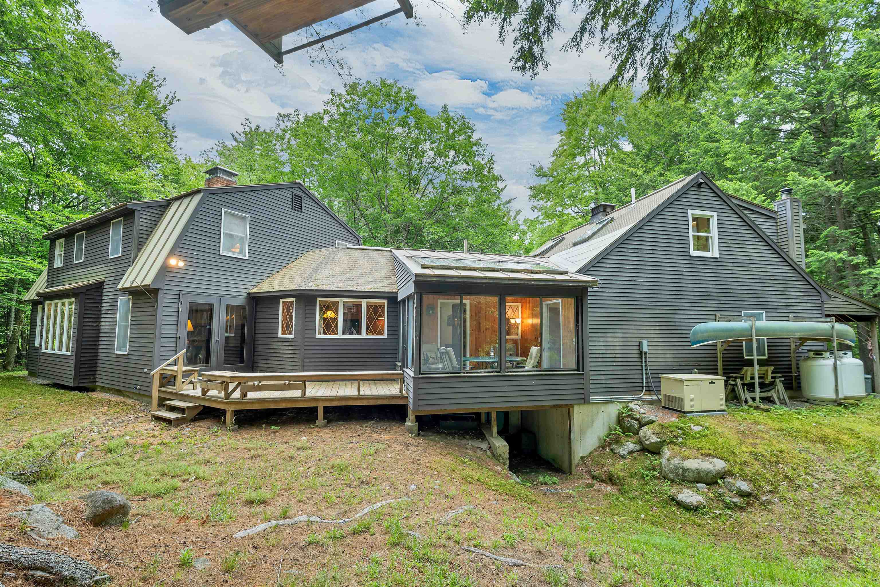 106 Cooper Rd, Hebron, NH 03241