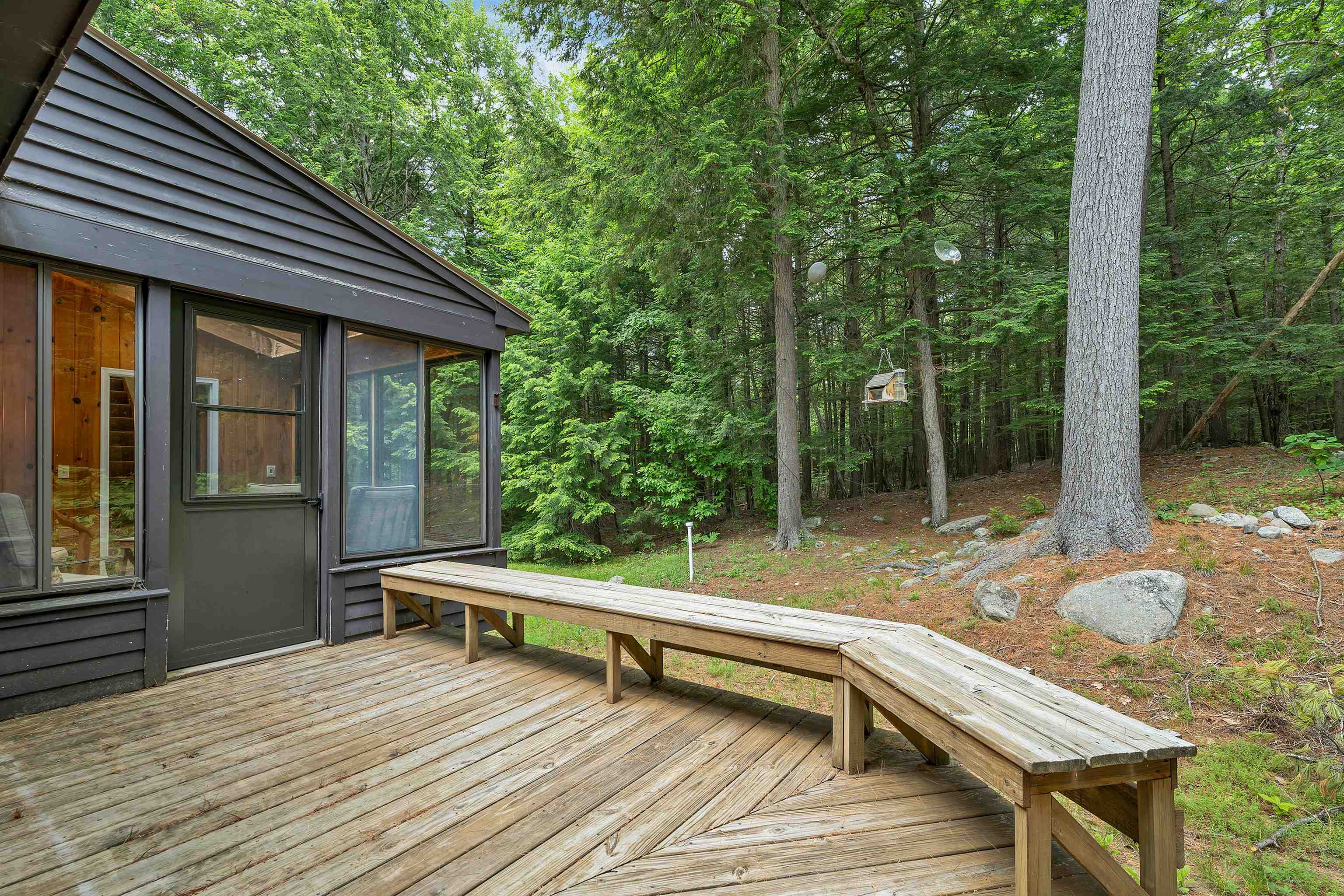 106 Cooper Rd, Hebron, NH 03241