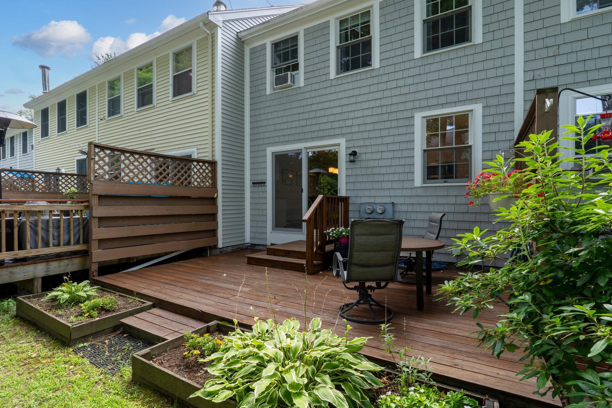 3370 Lafayette Rd #5, Portsmouth, NH 03801
