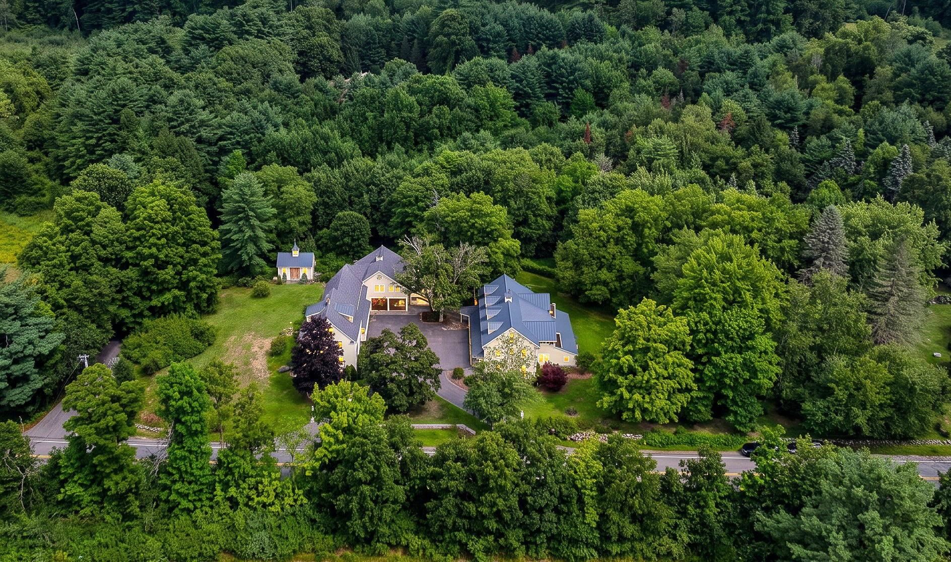 241 Wallace Rd, Bedford, NH 03110