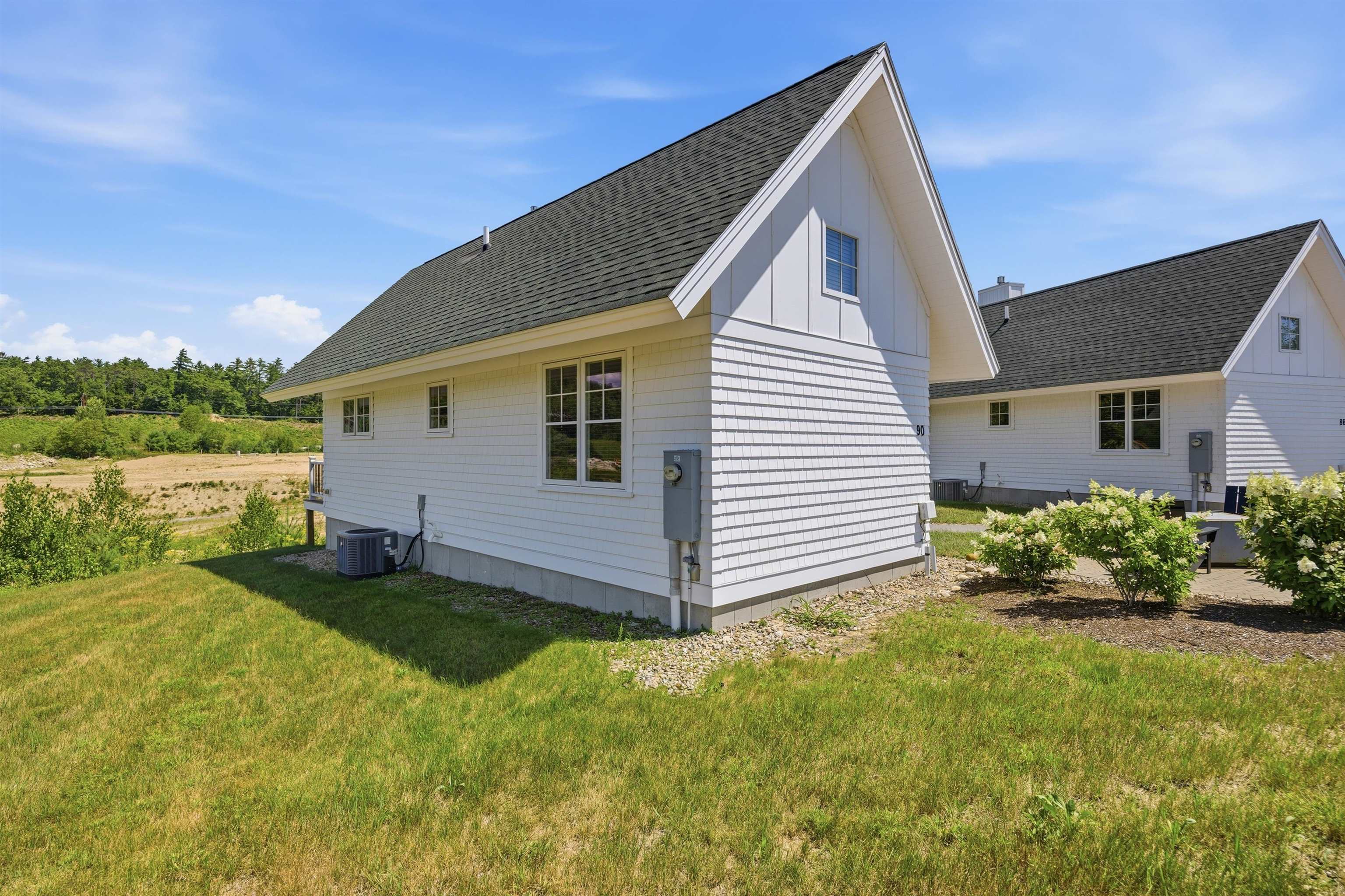 90 Lafayette Rd #I, Thornton, NH 03285