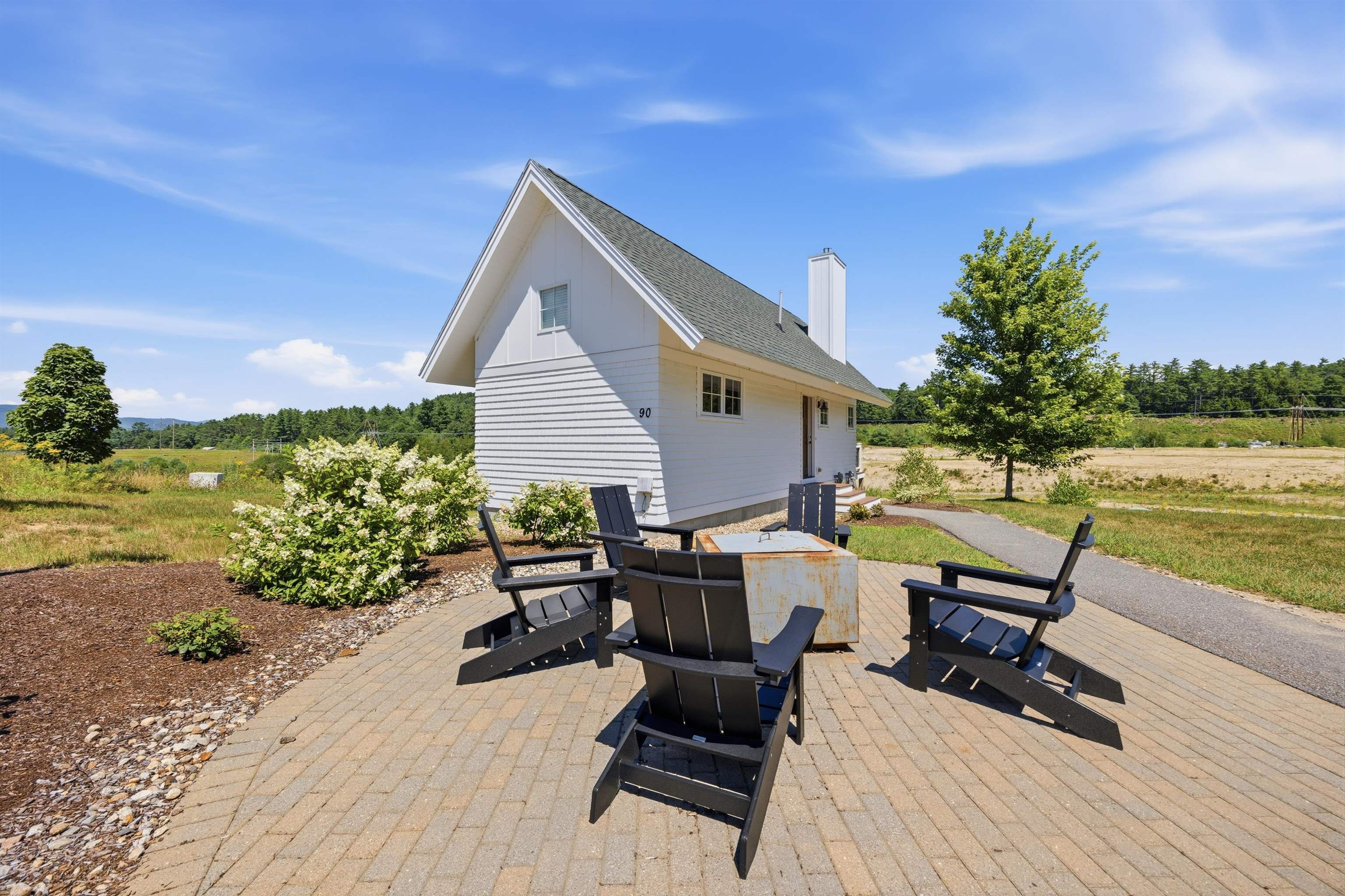 90 Lafayette Rd #I, Thornton, NH 03285