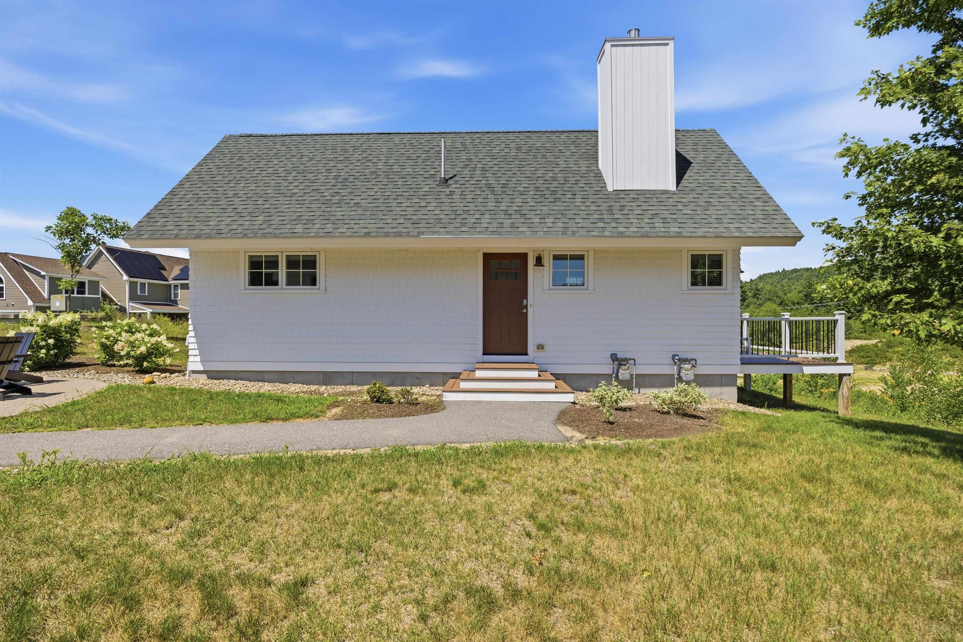 90 Lafayette Rd #I, Thornton, NH 03285