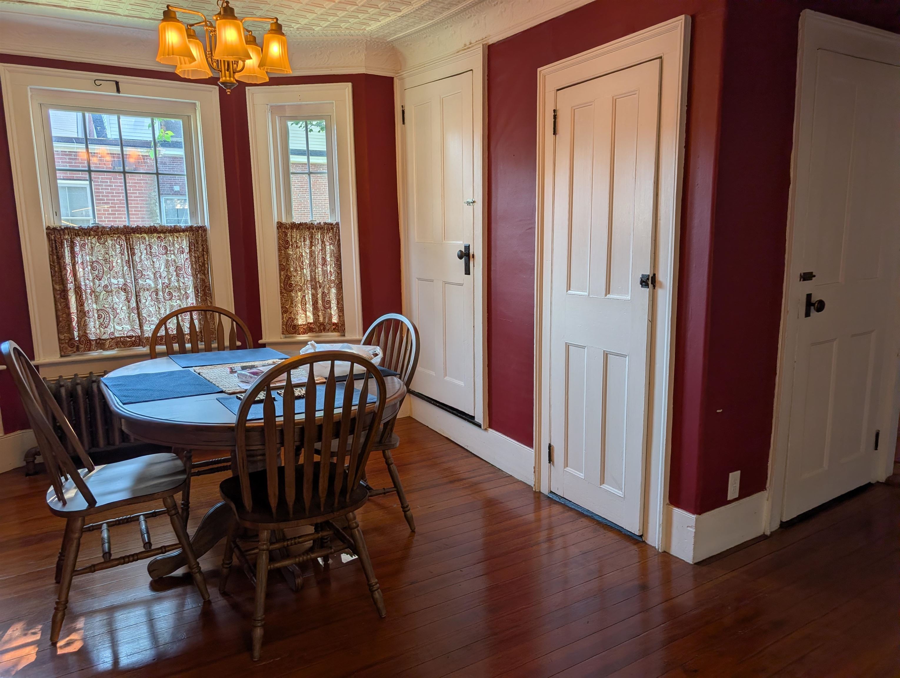 61 Winter St, Keene, NH 03431