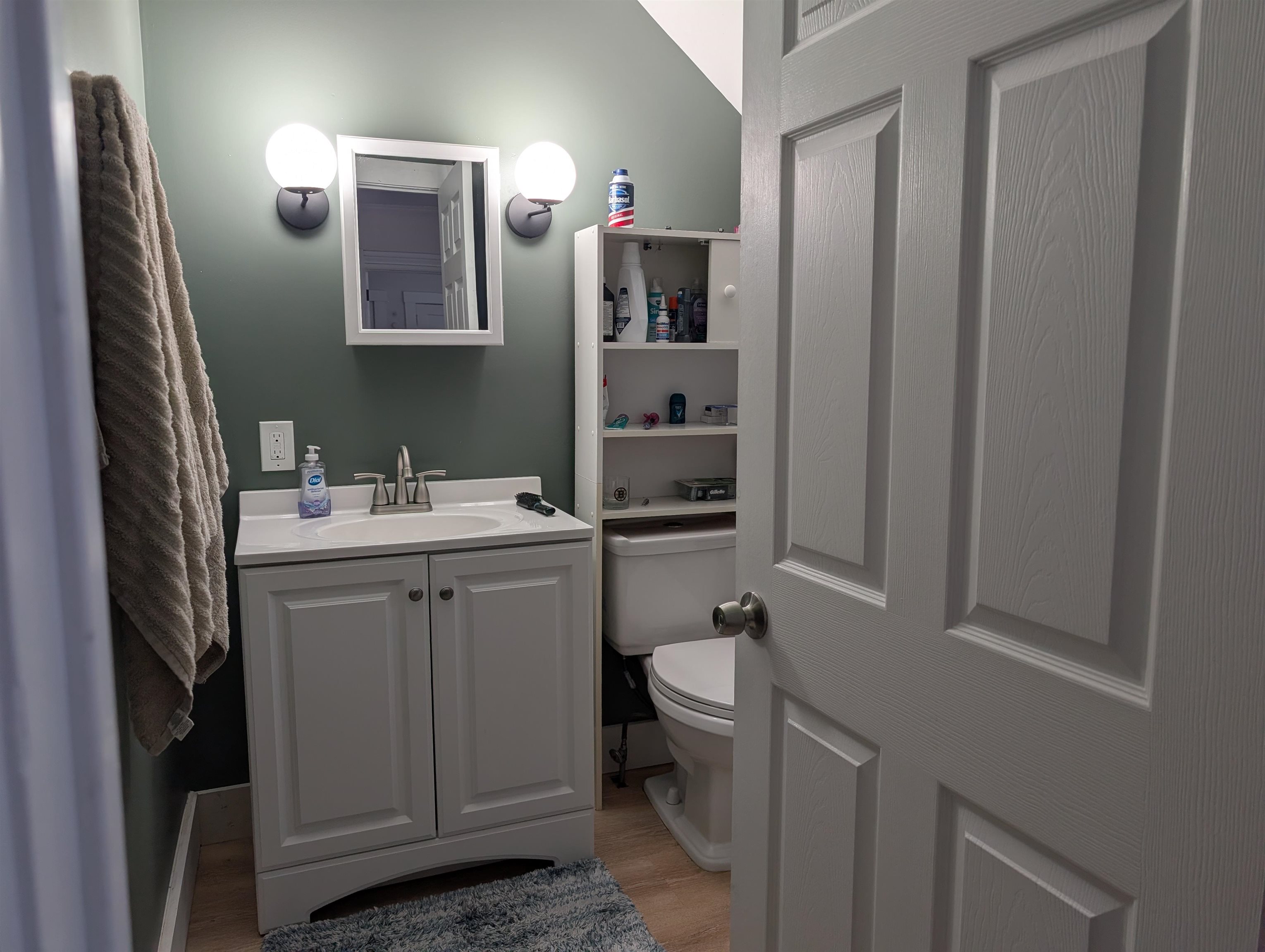 61 Winter St, Keene, NH 03431