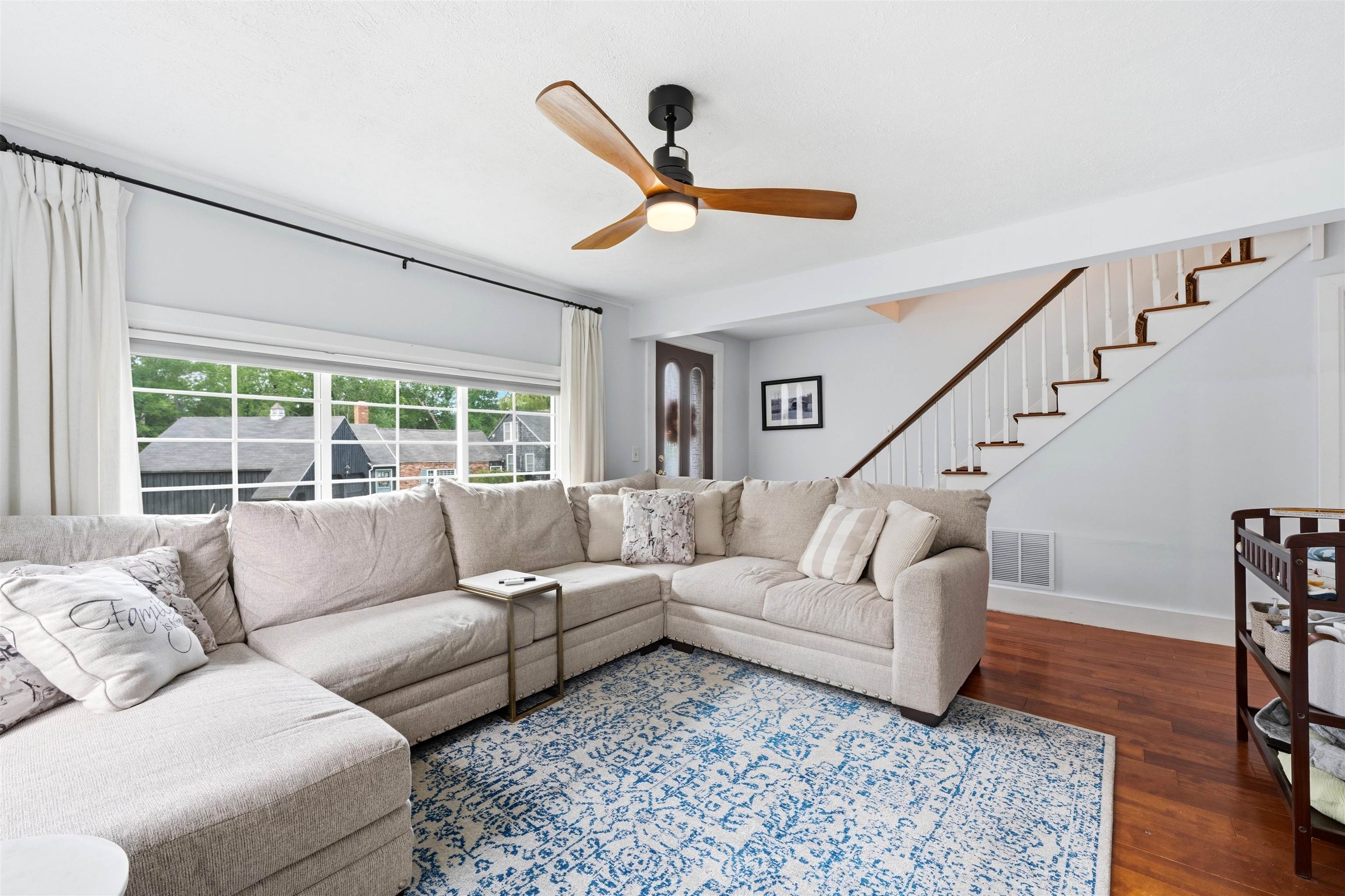 3 Stanwood Ave, Plaistow, NH 03865