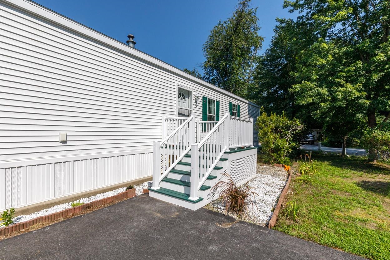 464 Boston Post Rd #30, Amherst, NH 03031