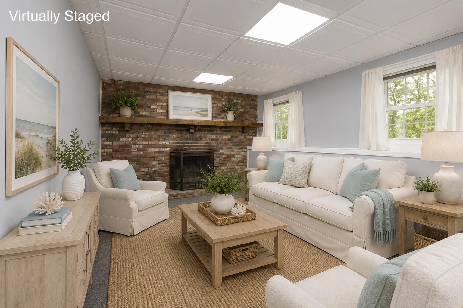 12 Ash St, Londonderry, NH 03053