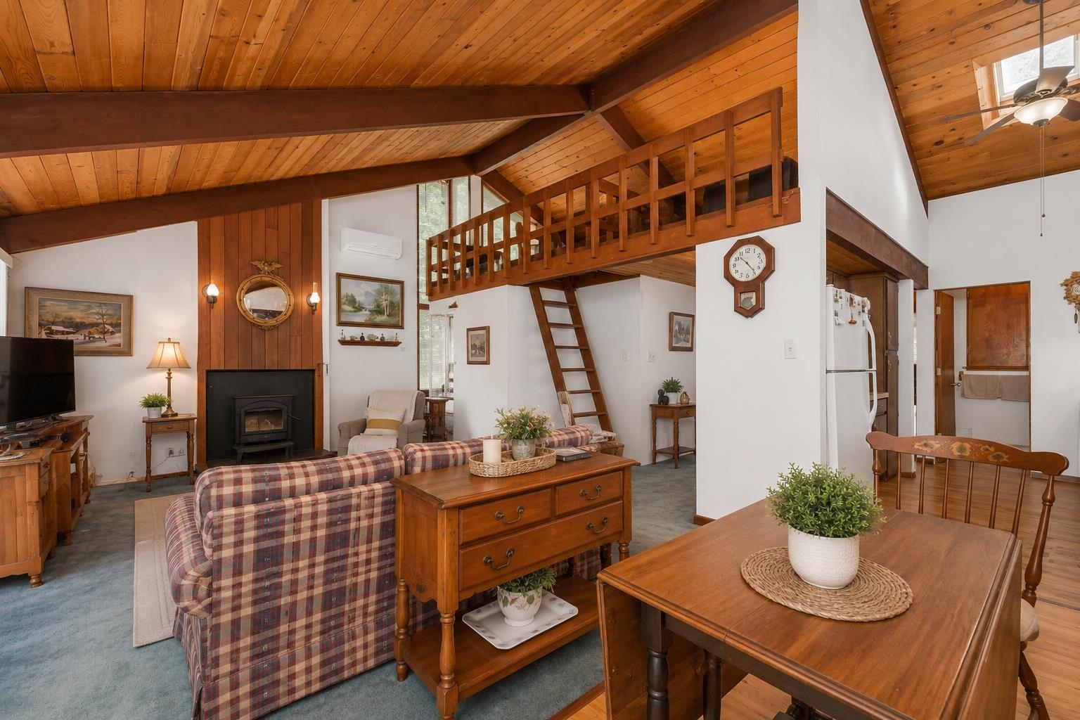 7 Sundance Road, Woodstock, NH photo 5