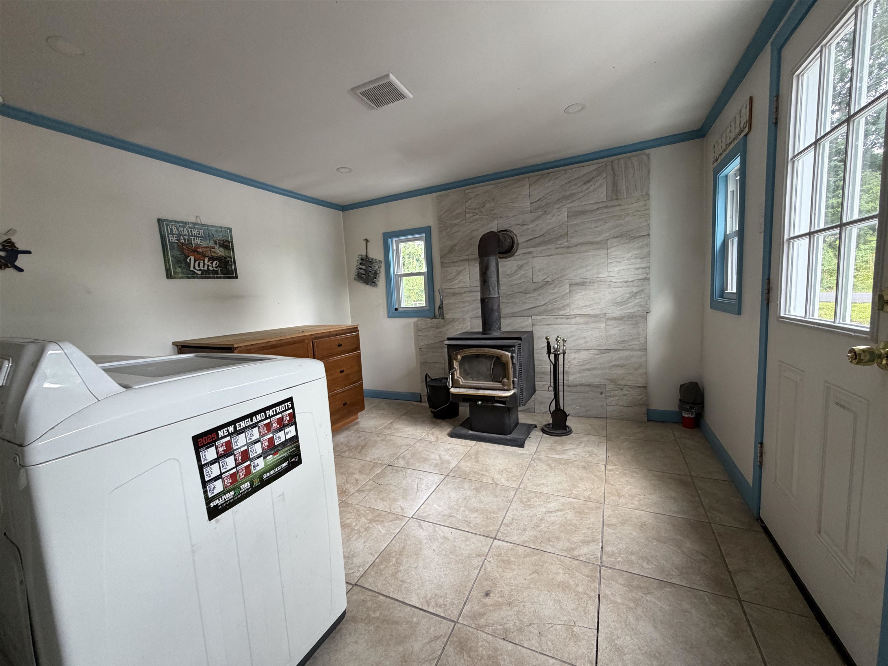 138 Shadow Lake Rd, Salem, NH 03079