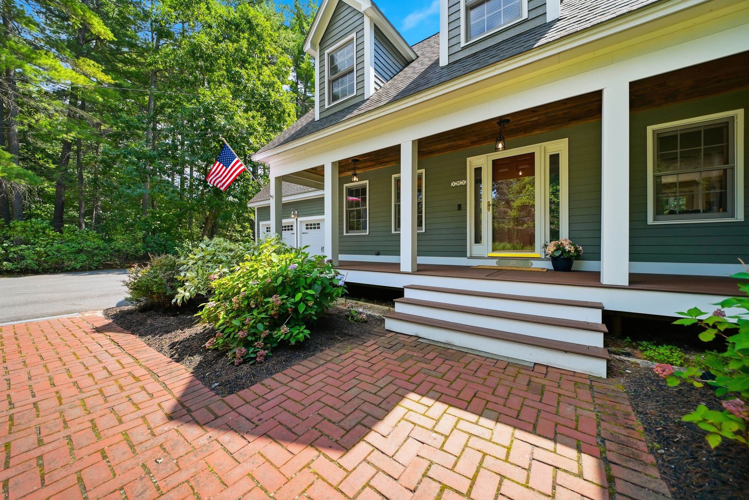 107 Talent Rd, Litchfield, NH 03052