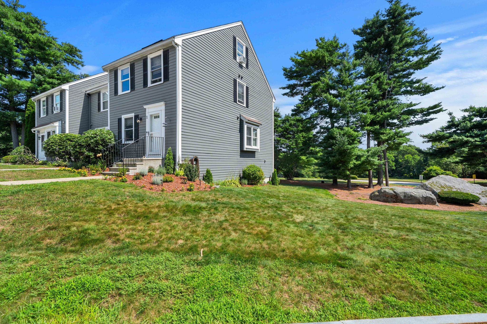 1 Aspen Ln, Merrimack, NH 03054