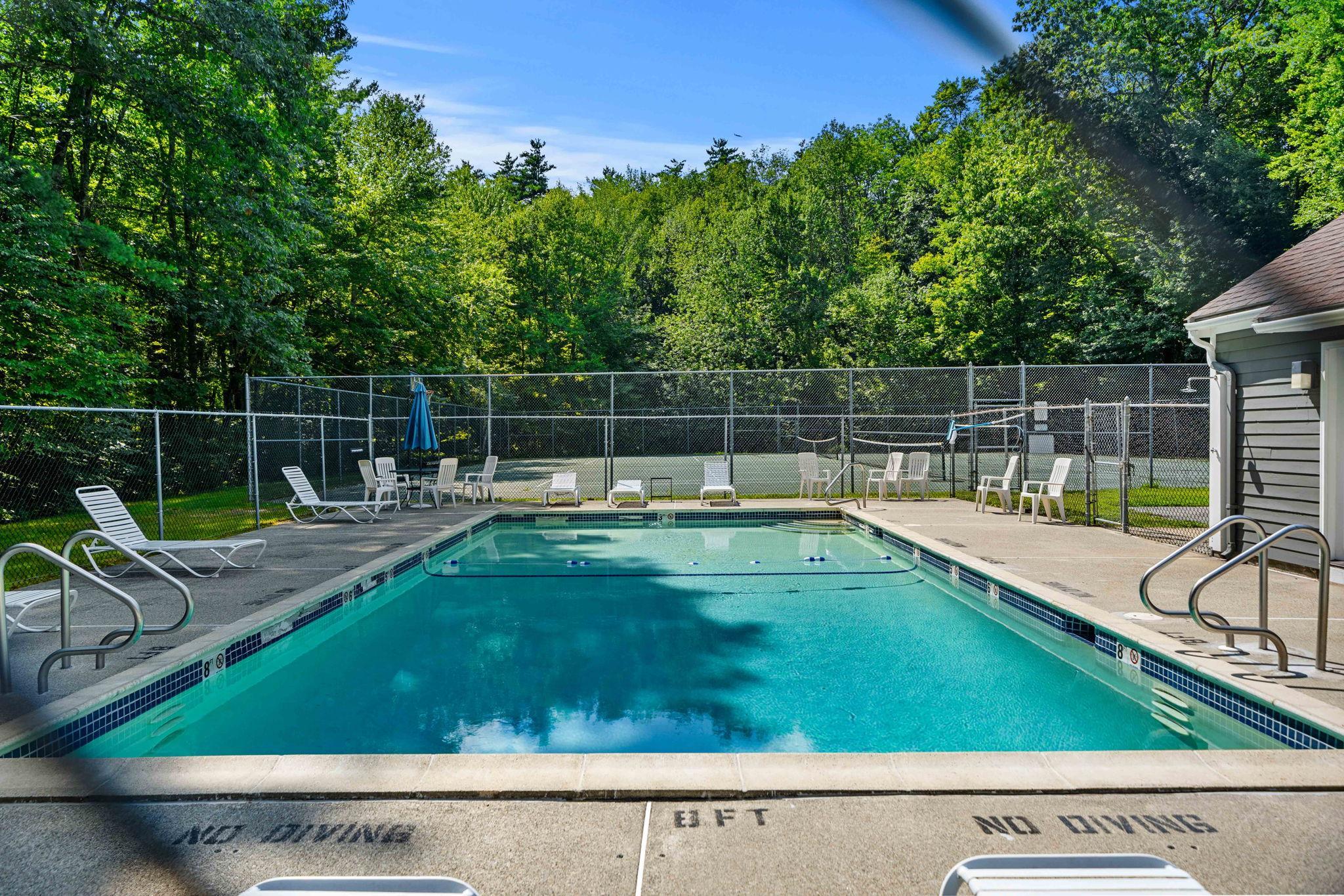 1 Aspen Ln, Merrimack, NH 03054