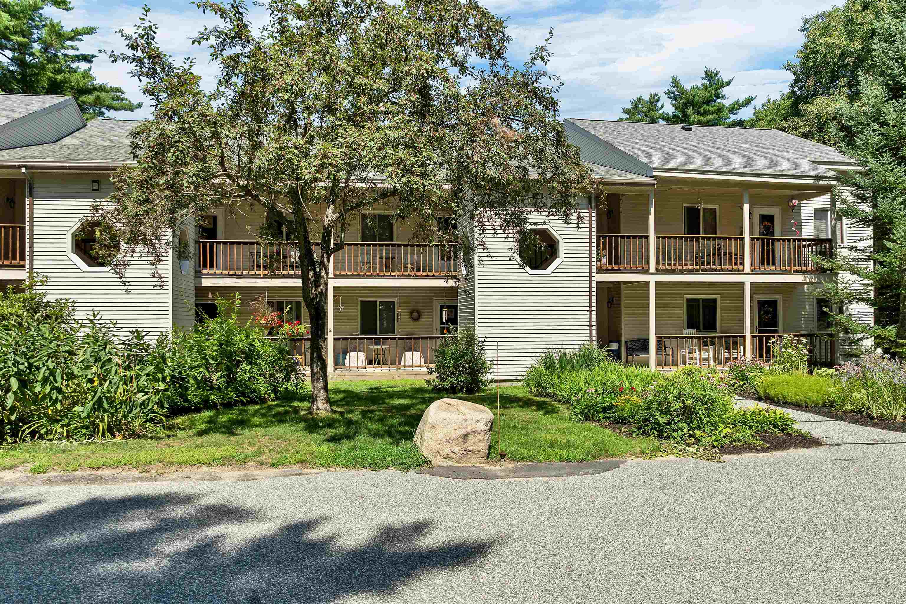 55 Lyric Ln #43, Conway, NH 03813