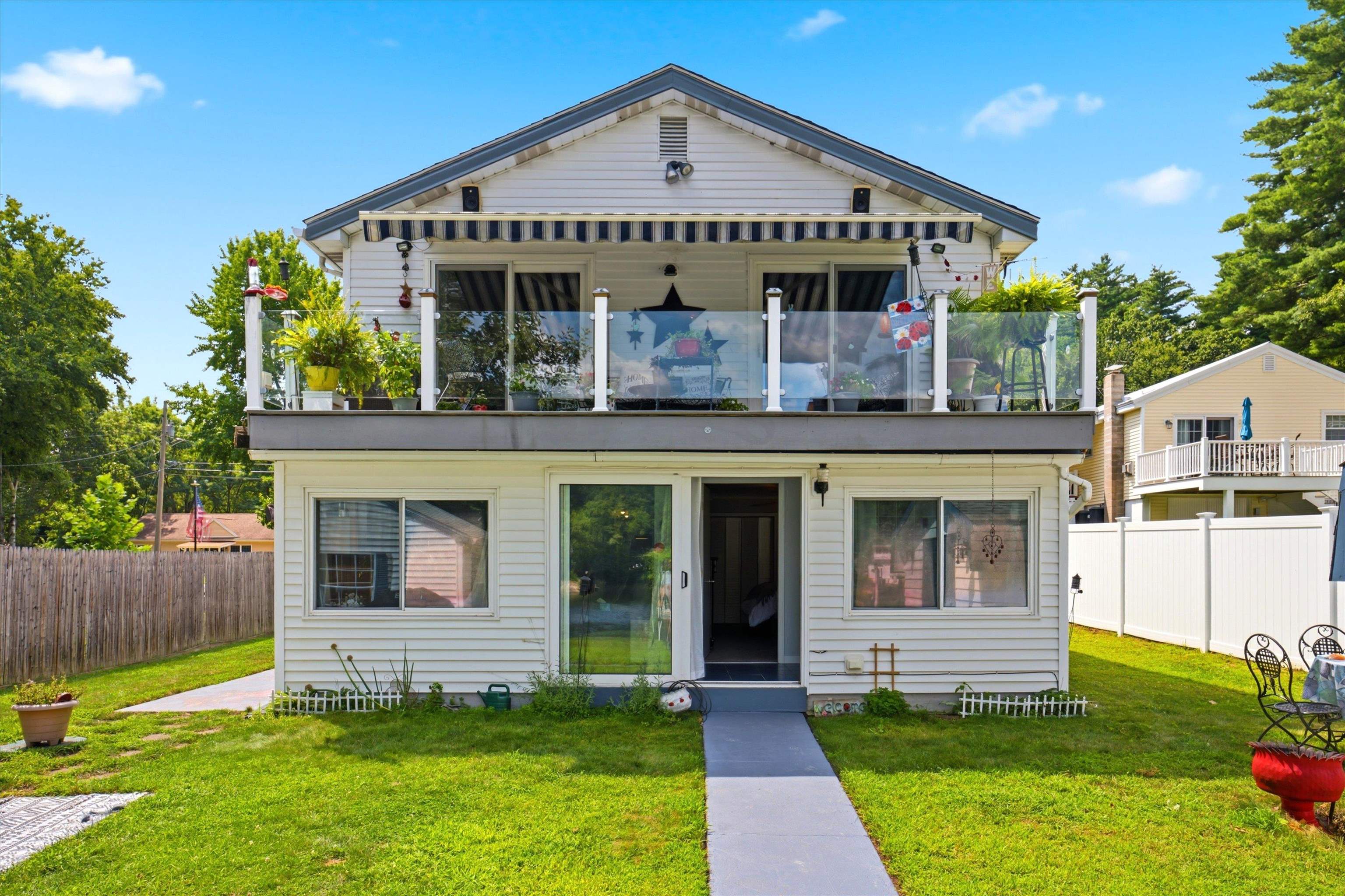 19 Cove St, Goffstown, NH 03045