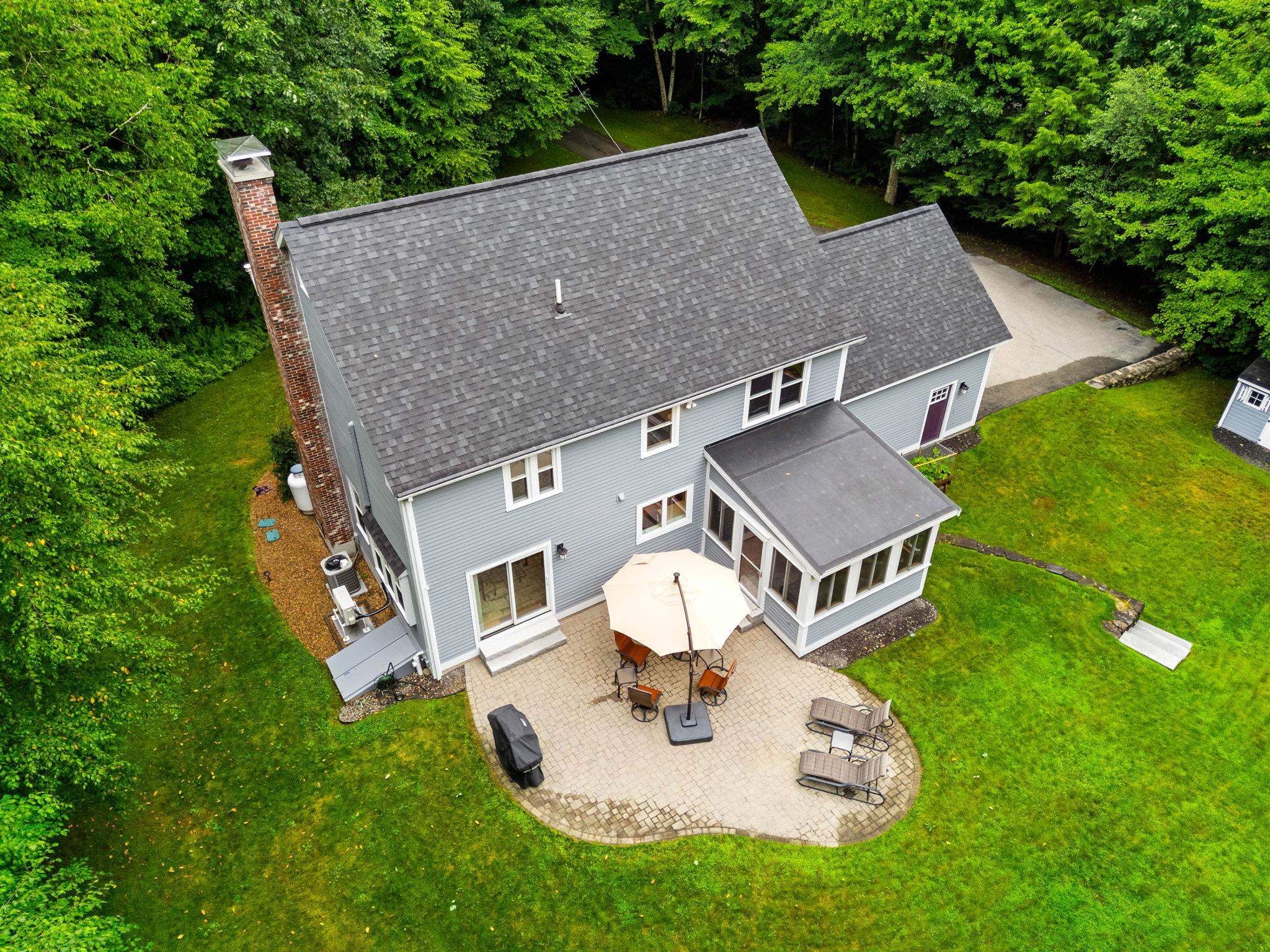 31 Parker Rd, Brookline, NH 03033
