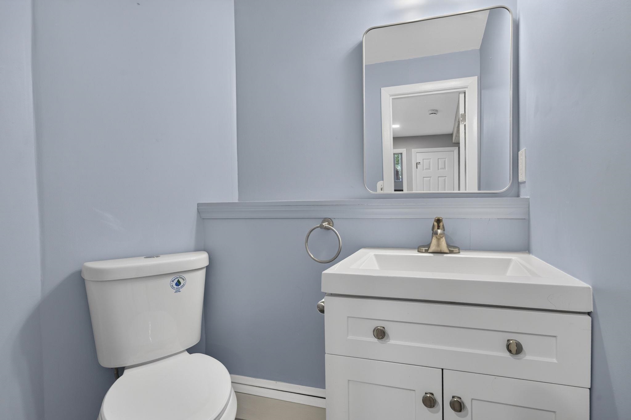 35 Drew Rd, Derry, NH 03038