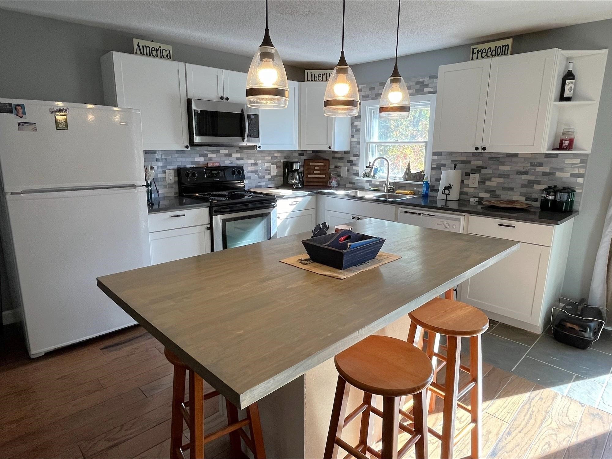 24 Ledgewood Rd #10, Conway, NH 03860