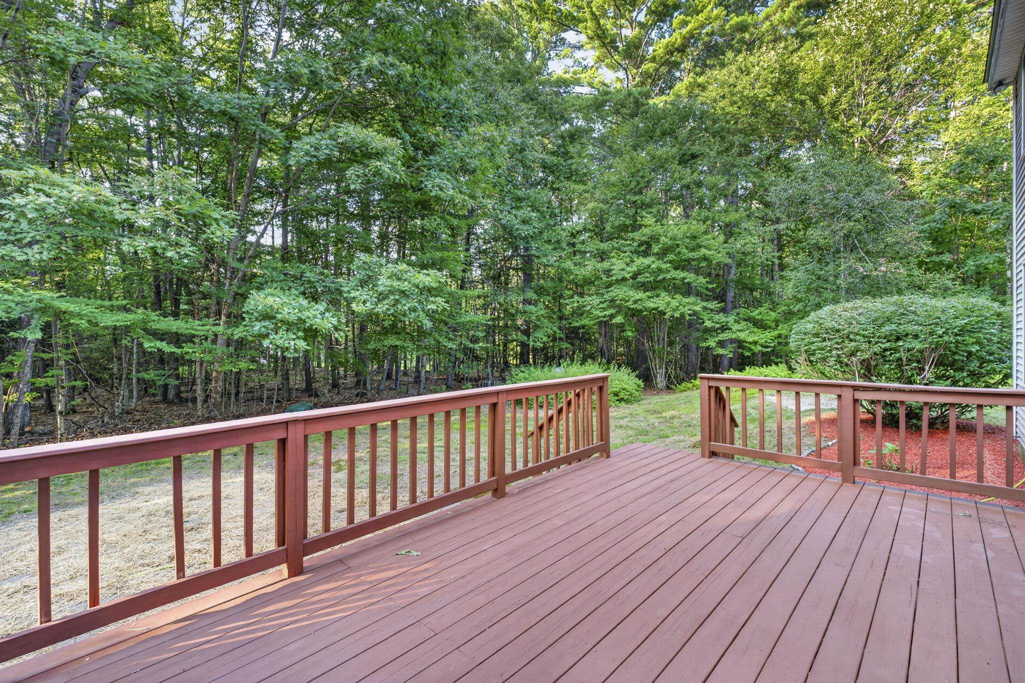 16 Ashlee Dr, Peterborough, NH 03458