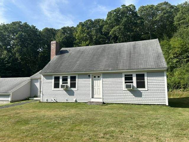26 Bunker Hill Ave, Stratham, NH 03885