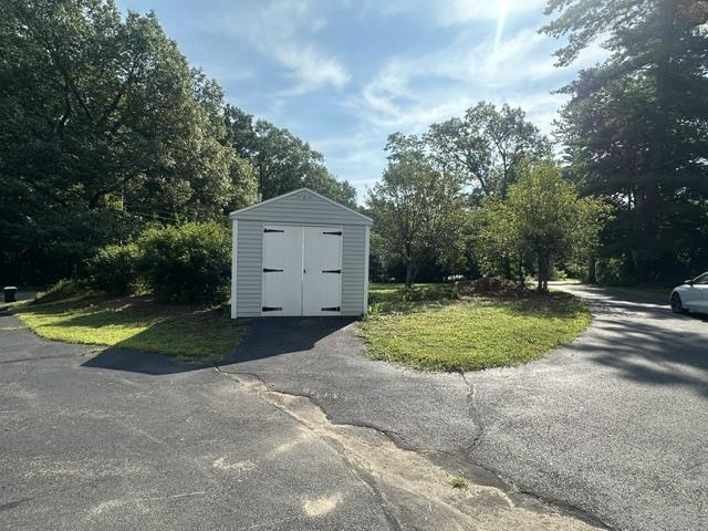 26 Bunker Hill Ave, Stratham, NH 03885