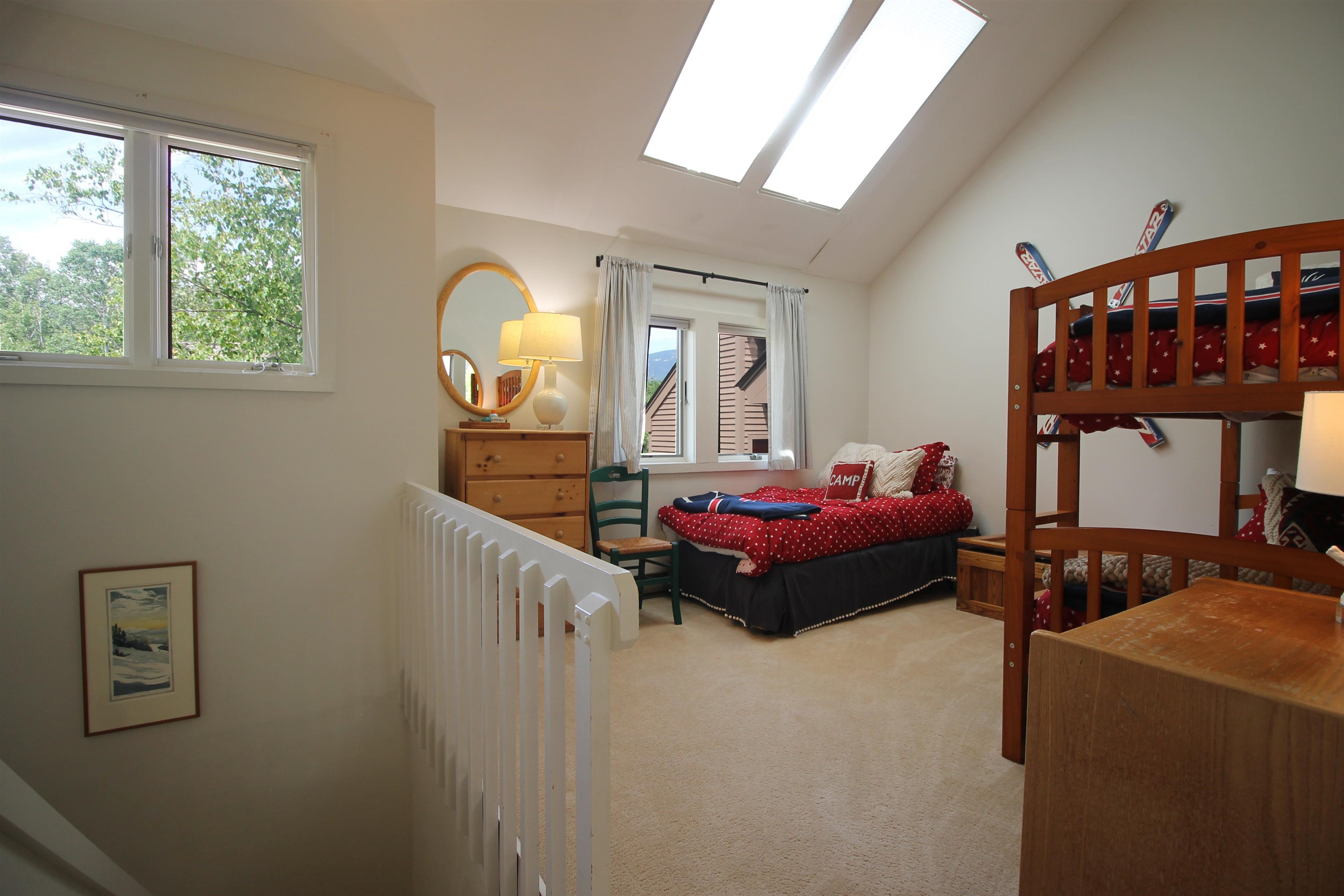 Loft/landing can easily be a 3rd bedroom