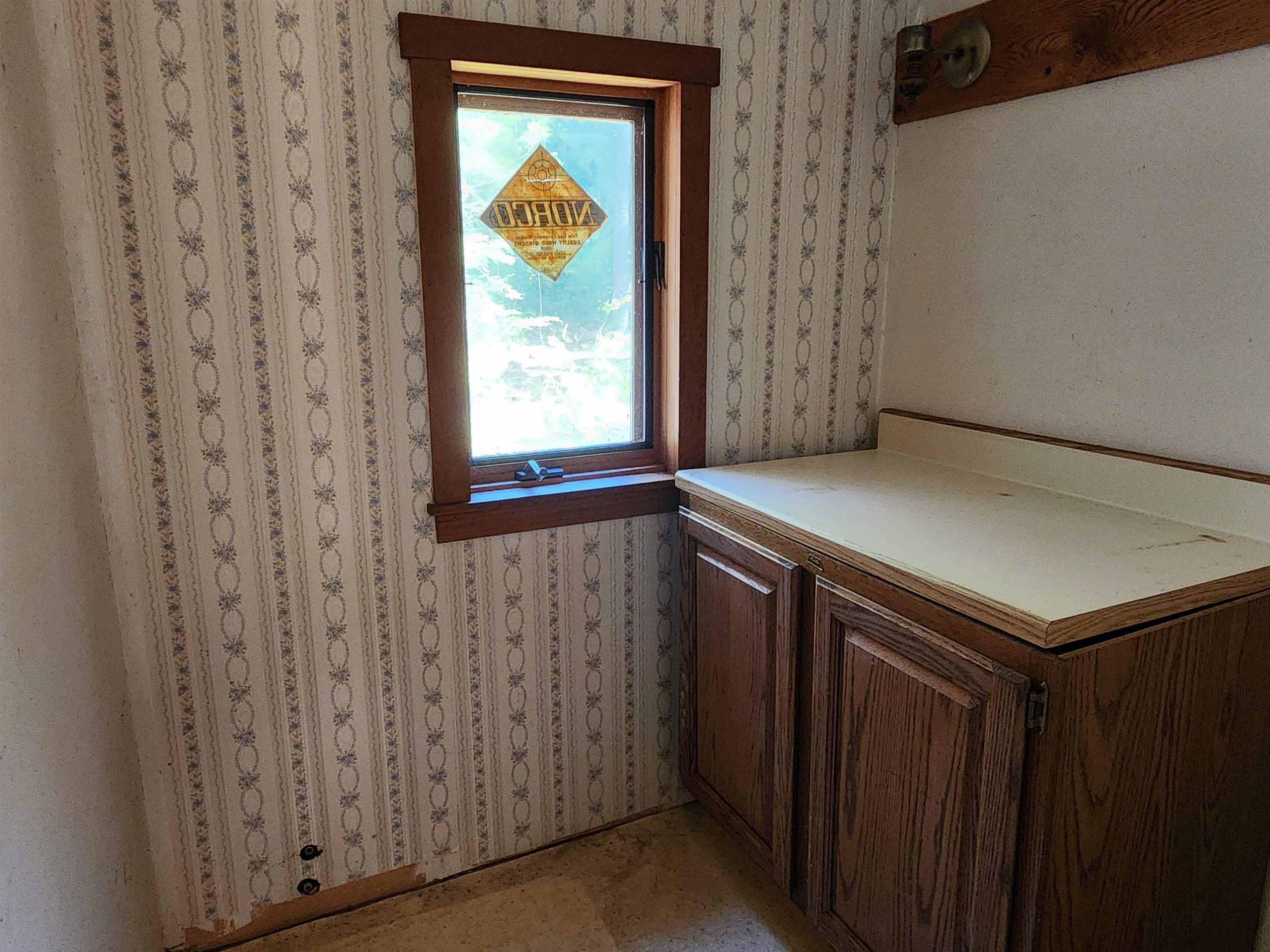 1/2 bath 25993787