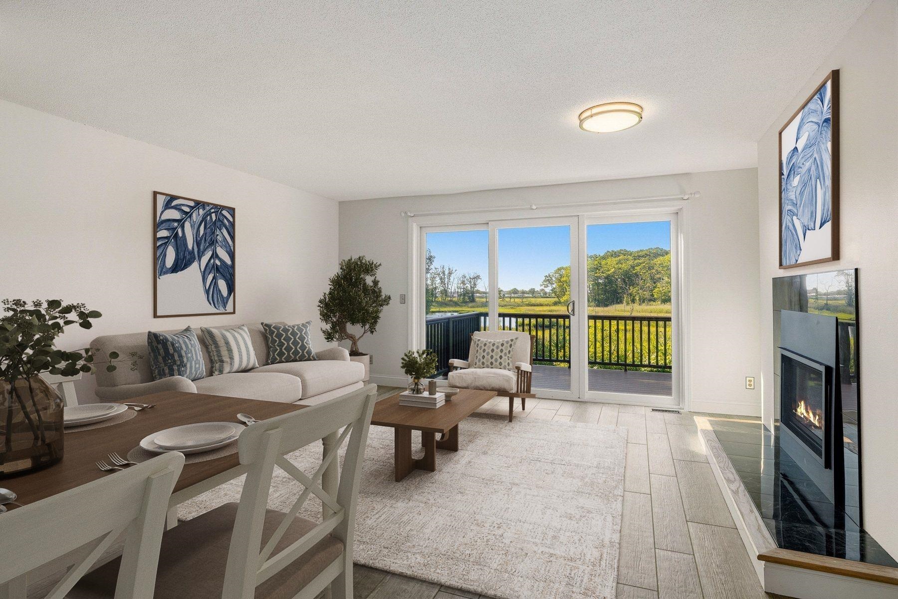 107 Dunvegan Woods Dr, Hampton, NH 03842
