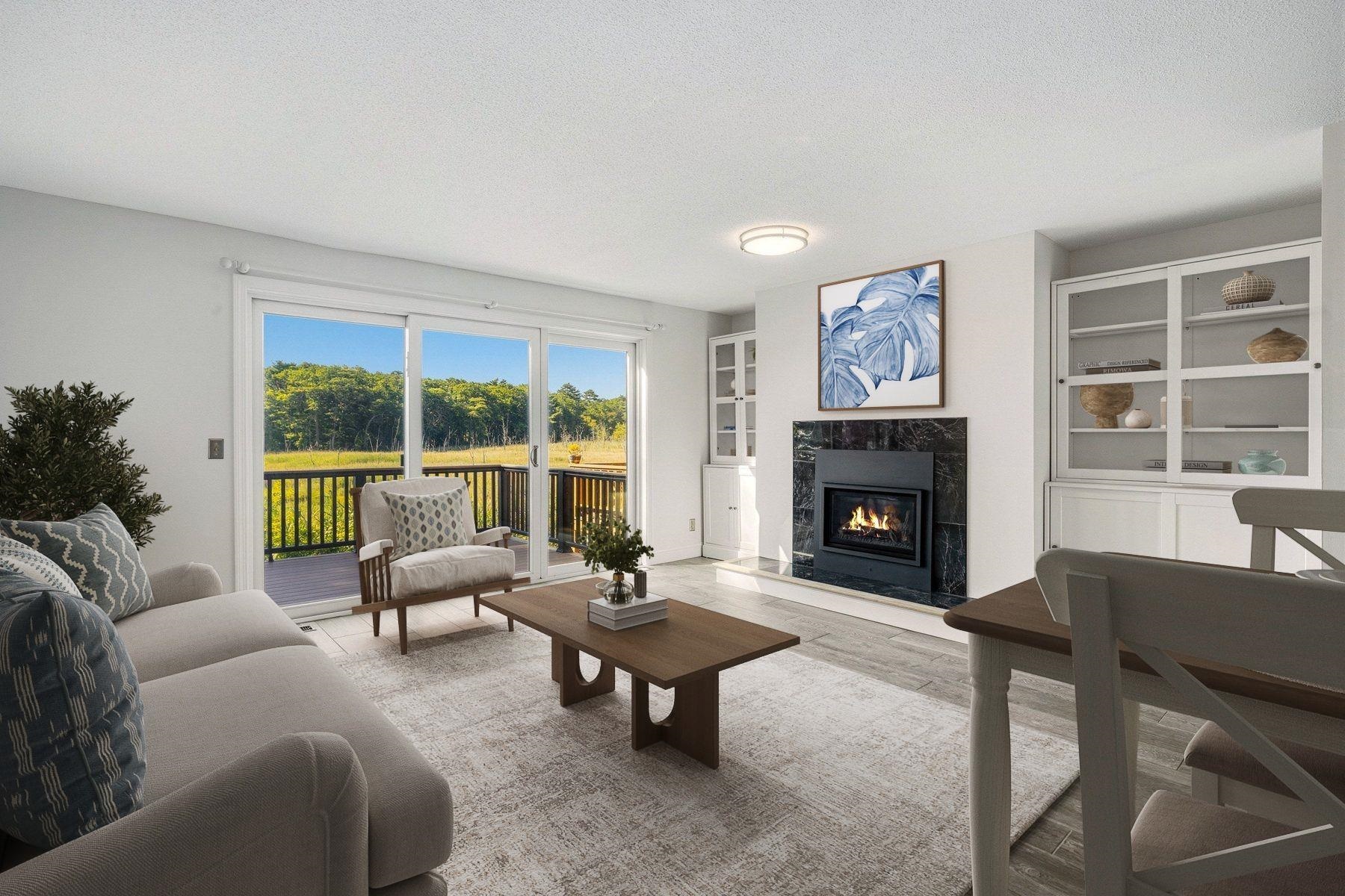 107 Dunvegan Woods Dr, Hampton, NH 03842