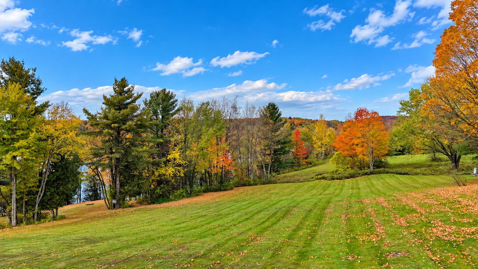 Photo 3 of Single family home for sale at 580 Hayward Rd, Derby, VT 05829 | MLS# 5104977 | Listing updated on 2026-10-07