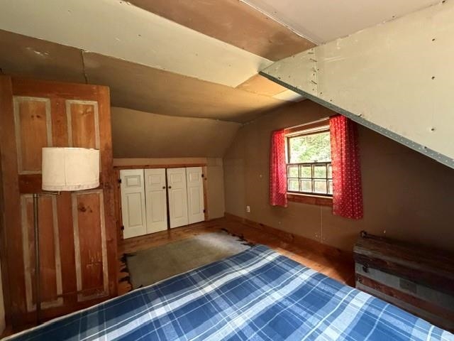 34 Blake Rd, Weare, NH 03281