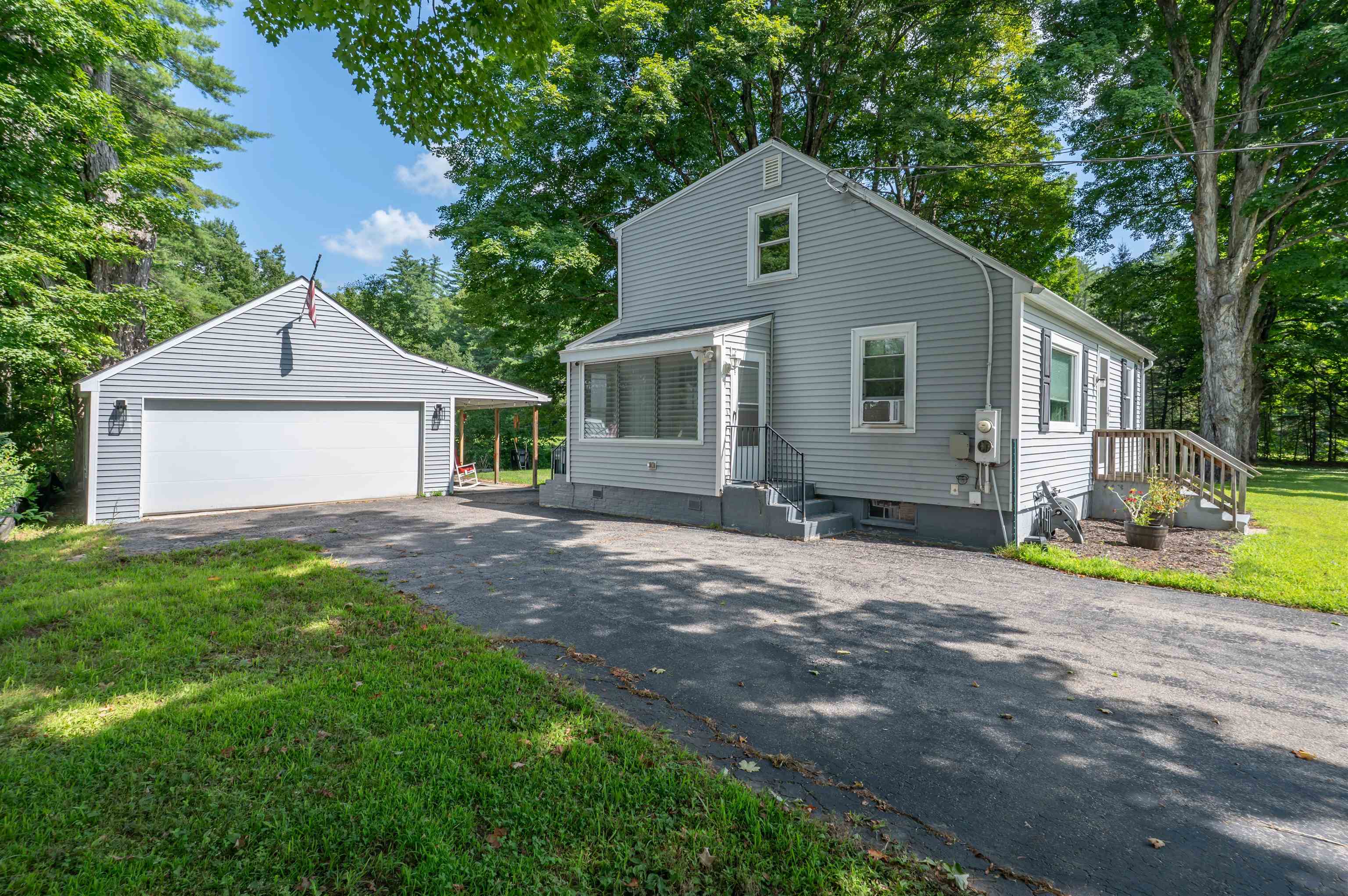 37 W Intervale Rd, Wilton, NH 03086