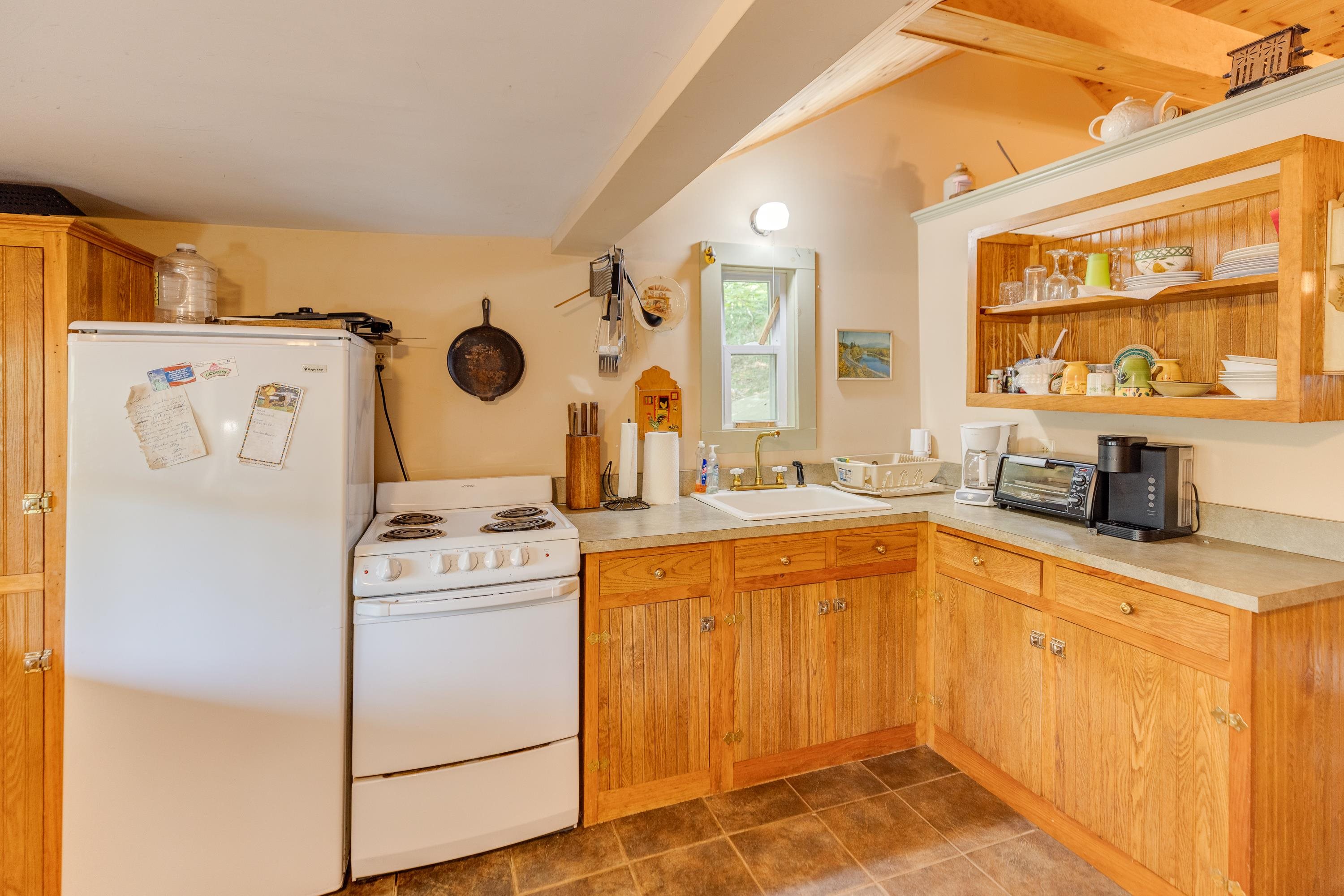 343 Loon Lake Rd, Plymouth, NH 03264