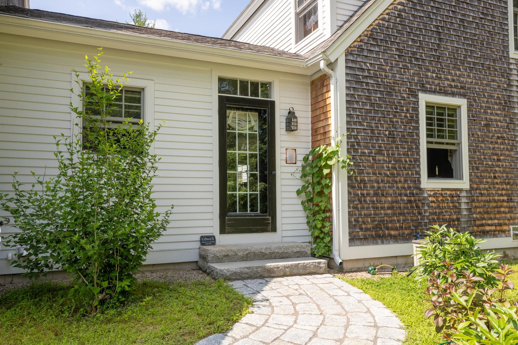 1539 Province Rd, Strafford, NH 03884