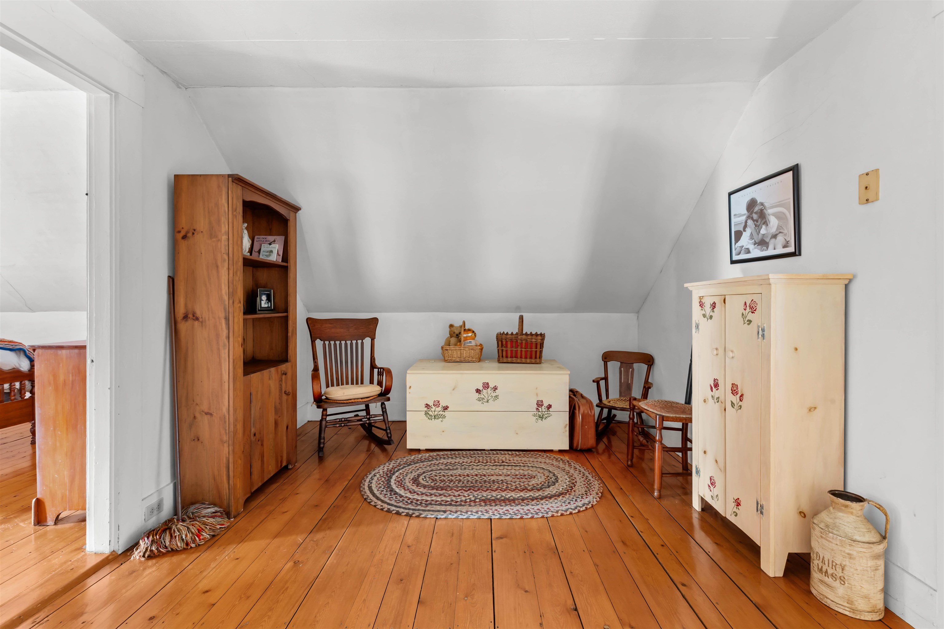 4th image of 105 Porter Rd, Brownfield, ME 04010 | MLS# 5105001