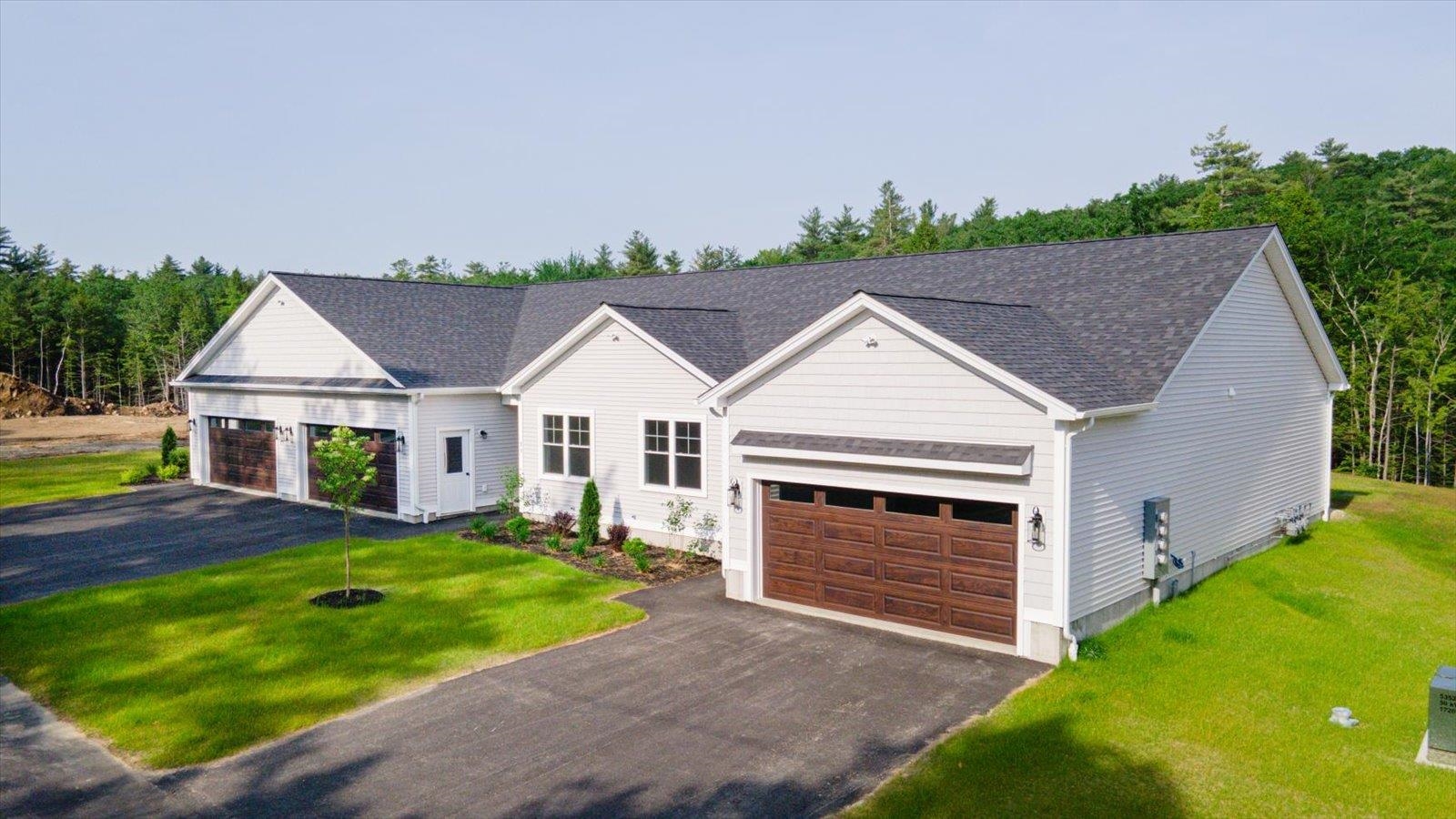 27 Willow Ln, Rindge, NH 03461