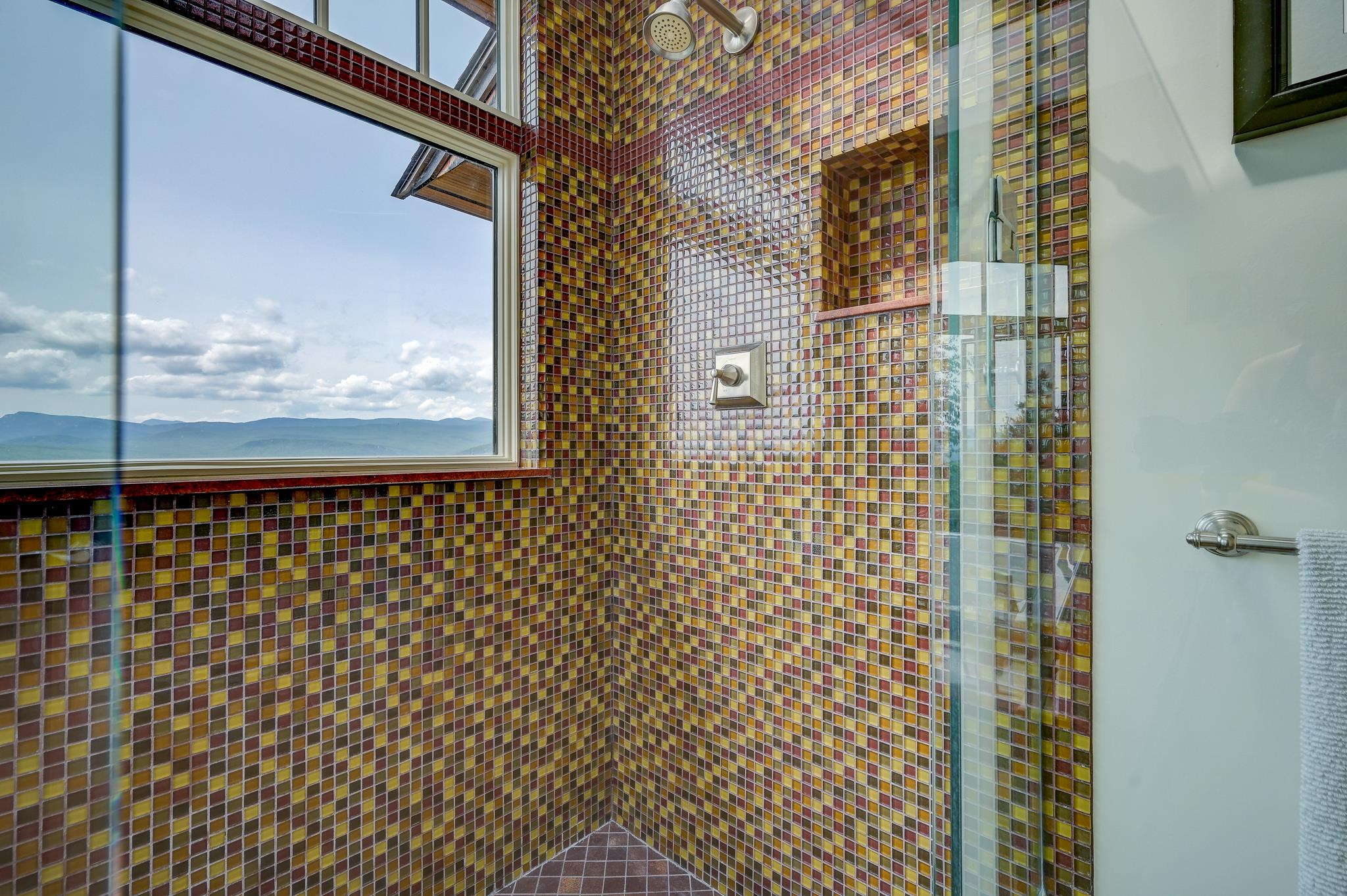 87 Presidential Rd, Jackson, NH 03846