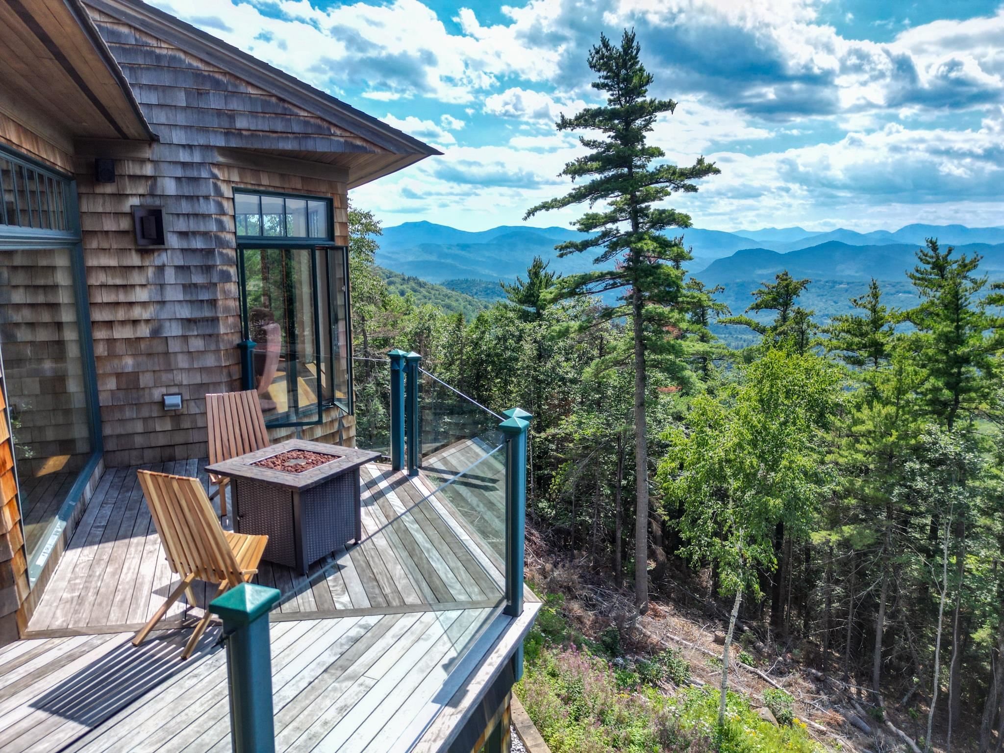 87 Presidential Rd, Jackson, NH 03846