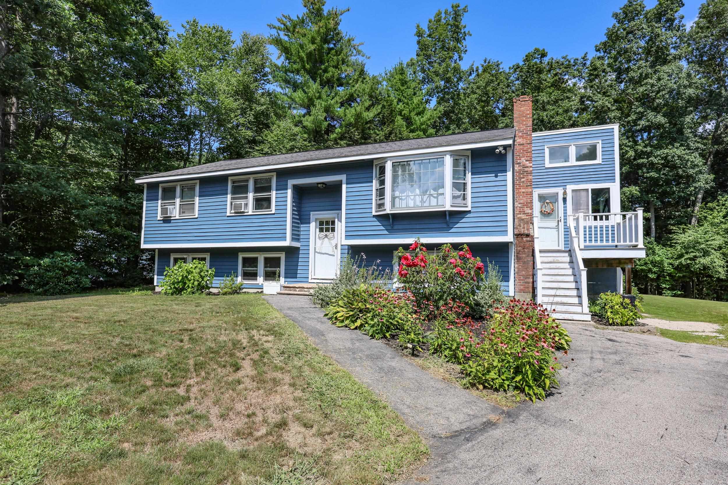 13 Cole Rd, Derry, NH 03038
