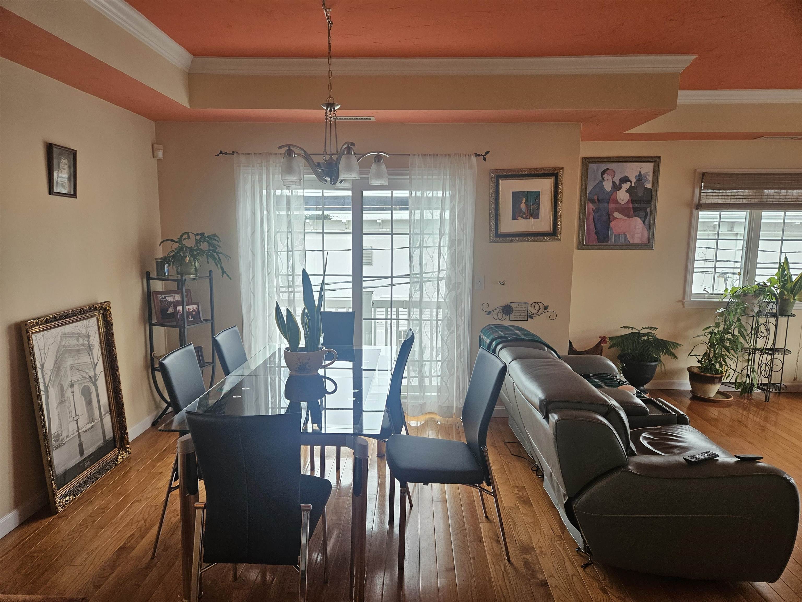 Photo 15 of 36