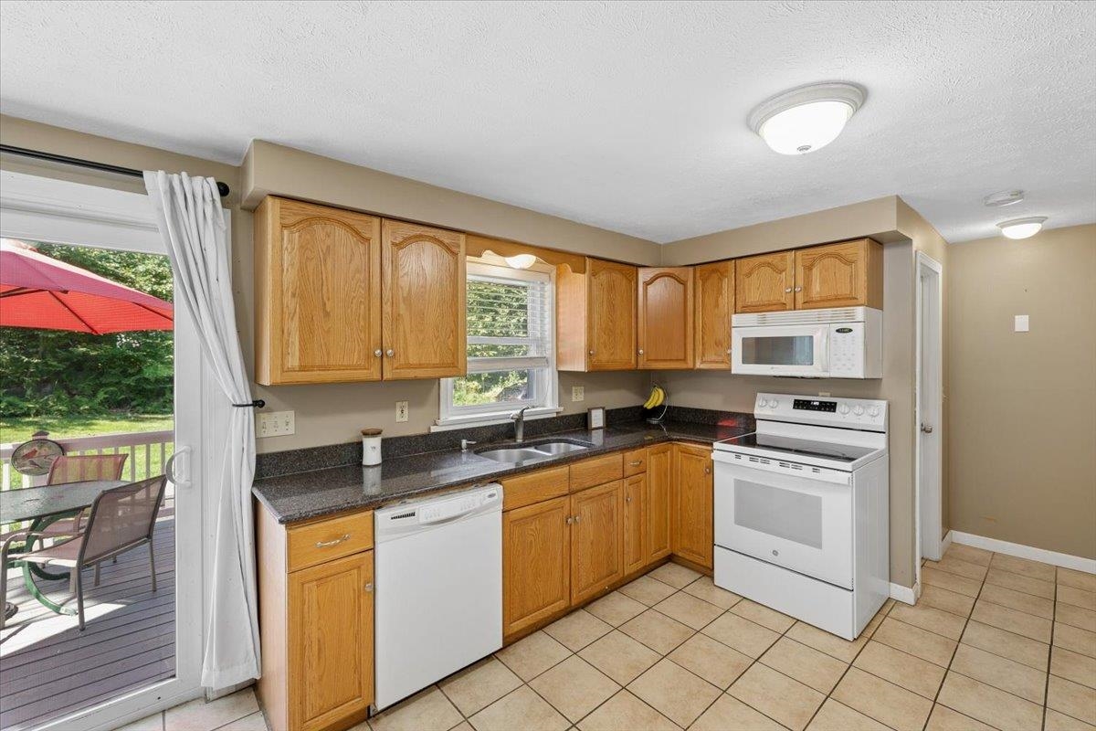 267 Black Brook Rd #A & B, Goffstown, NH 03045