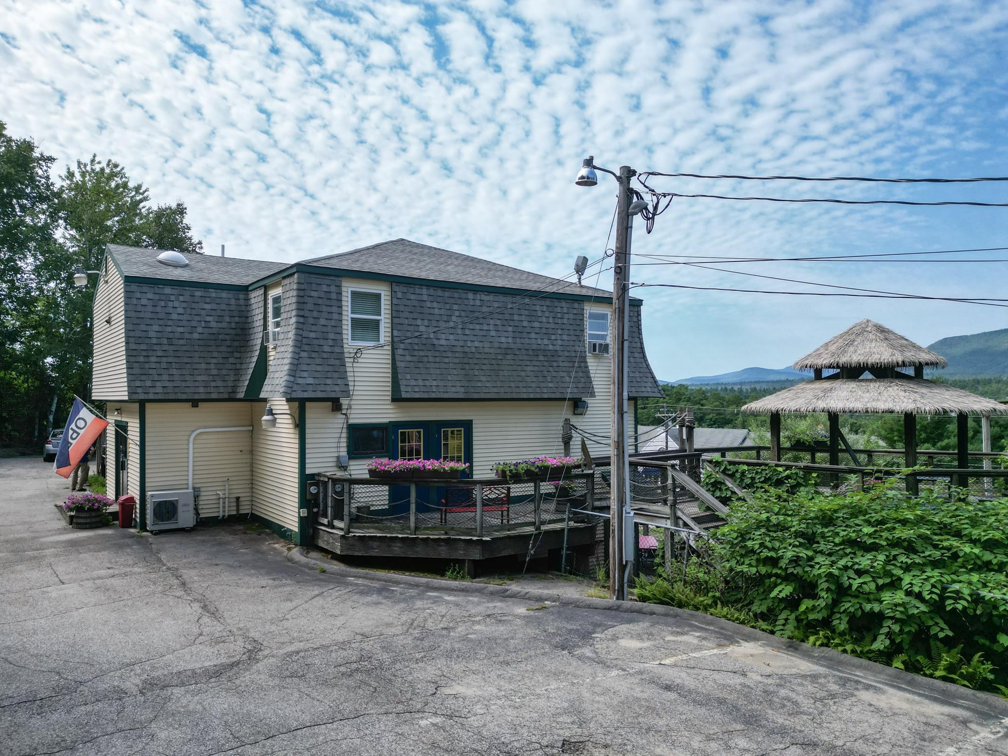 2129 White Mountain Hw, Conway, NH 03860