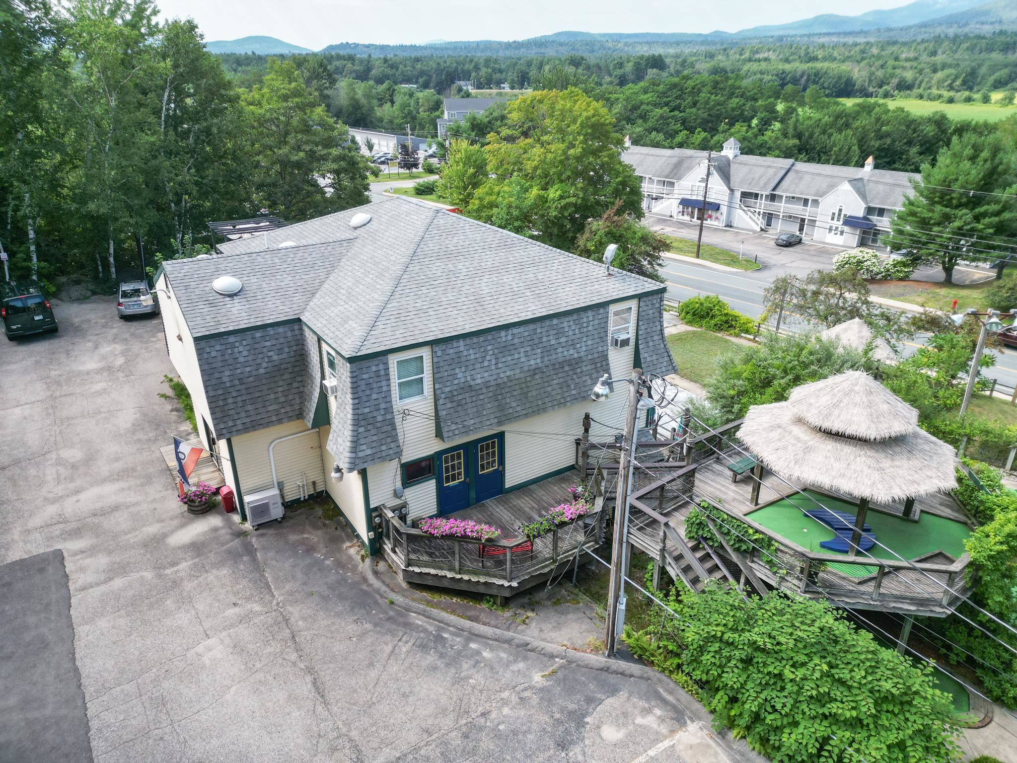 2129 White Mountain Hw, Conway, NH 03860